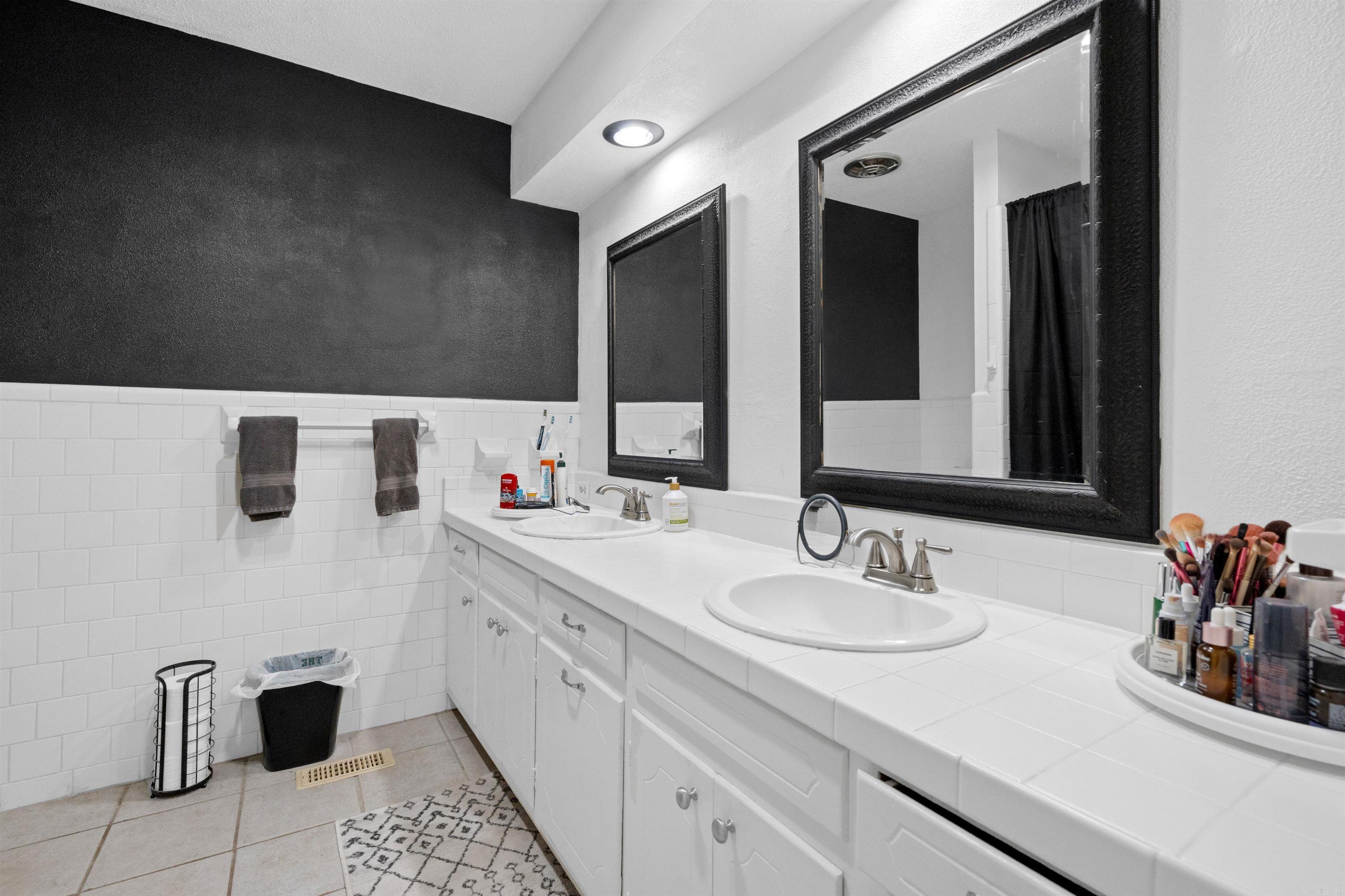 HARTSVILLE ADDN - Residential