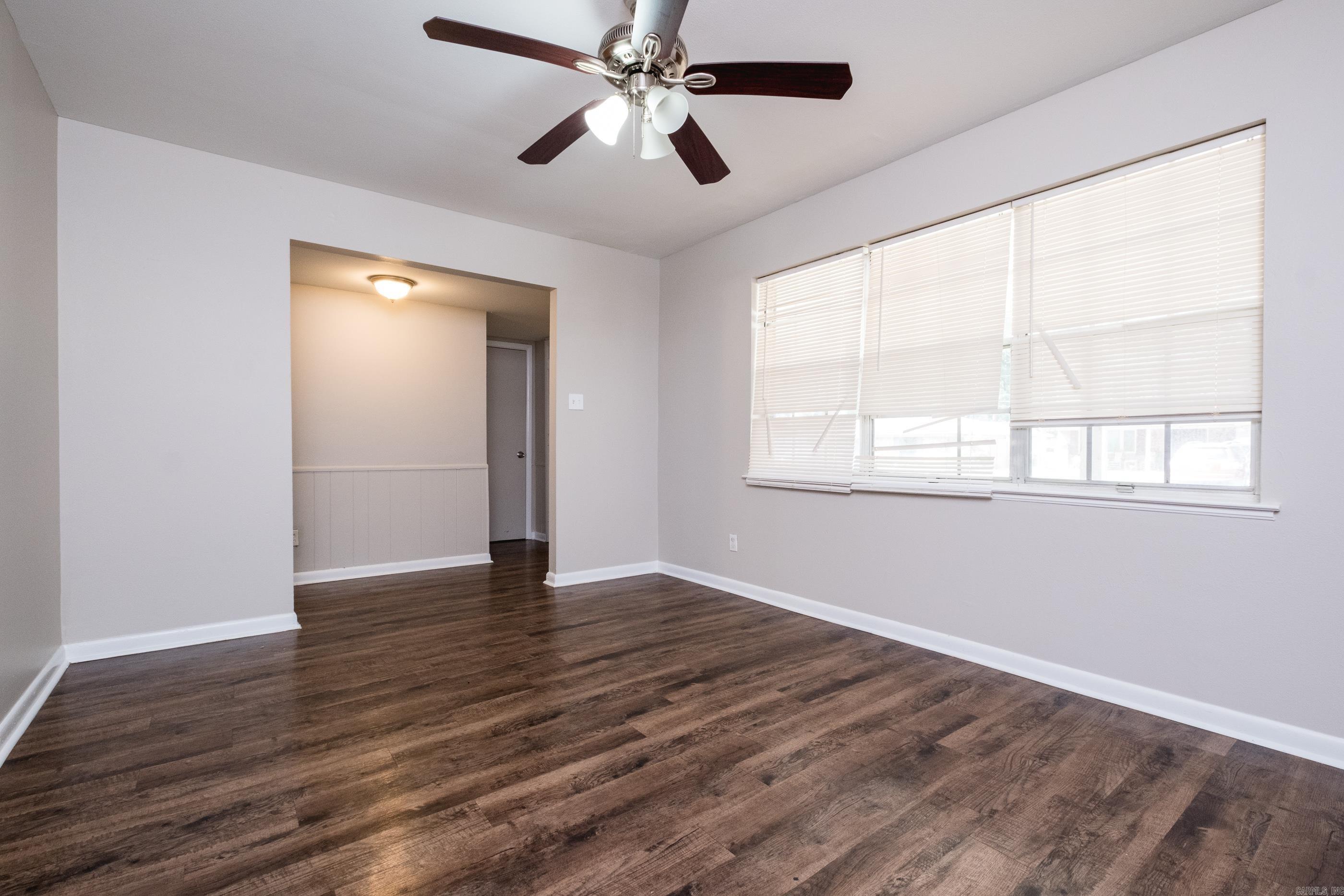 MAJESTIC OAKS - Residential