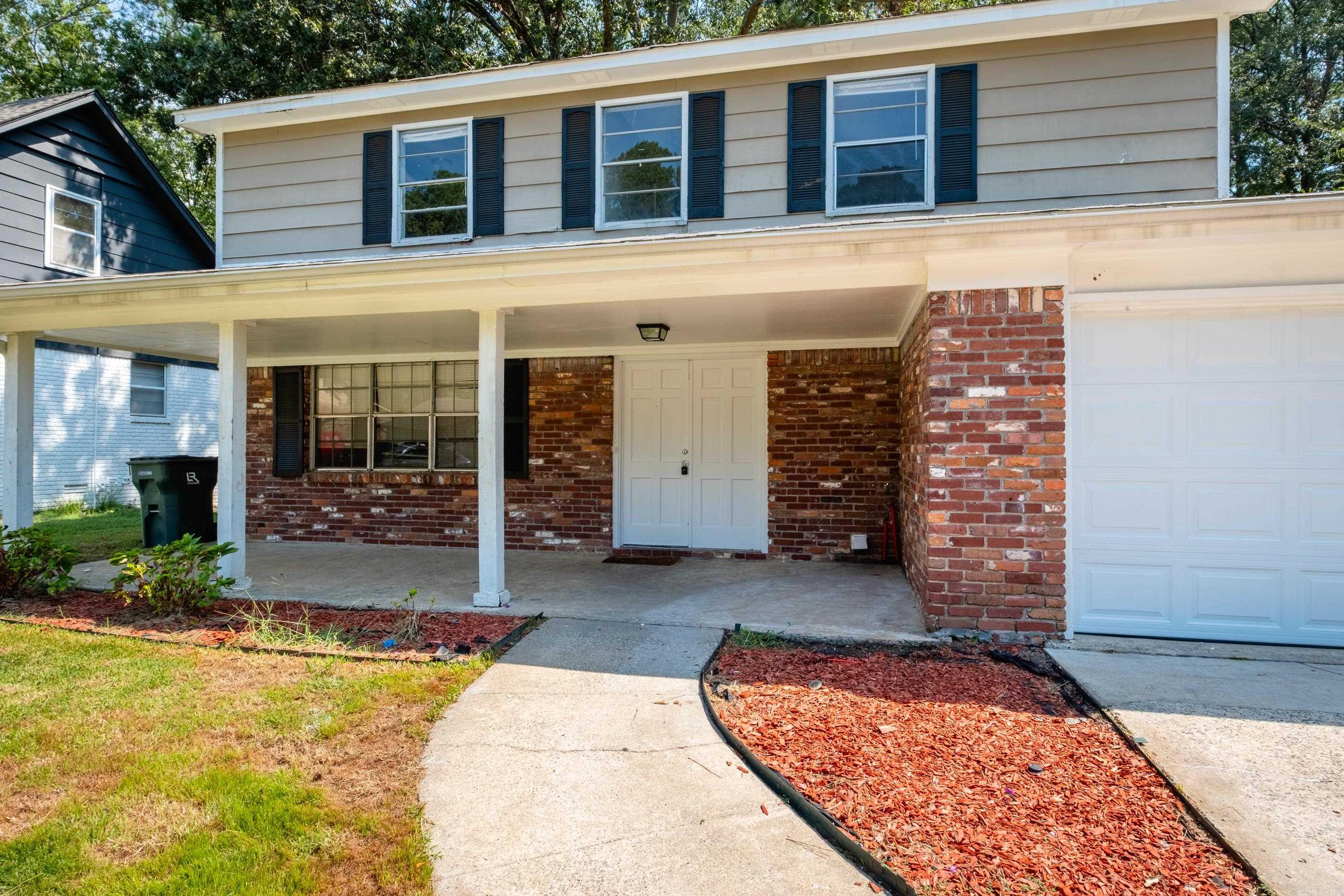 MAJESTIC OAKS - Residential