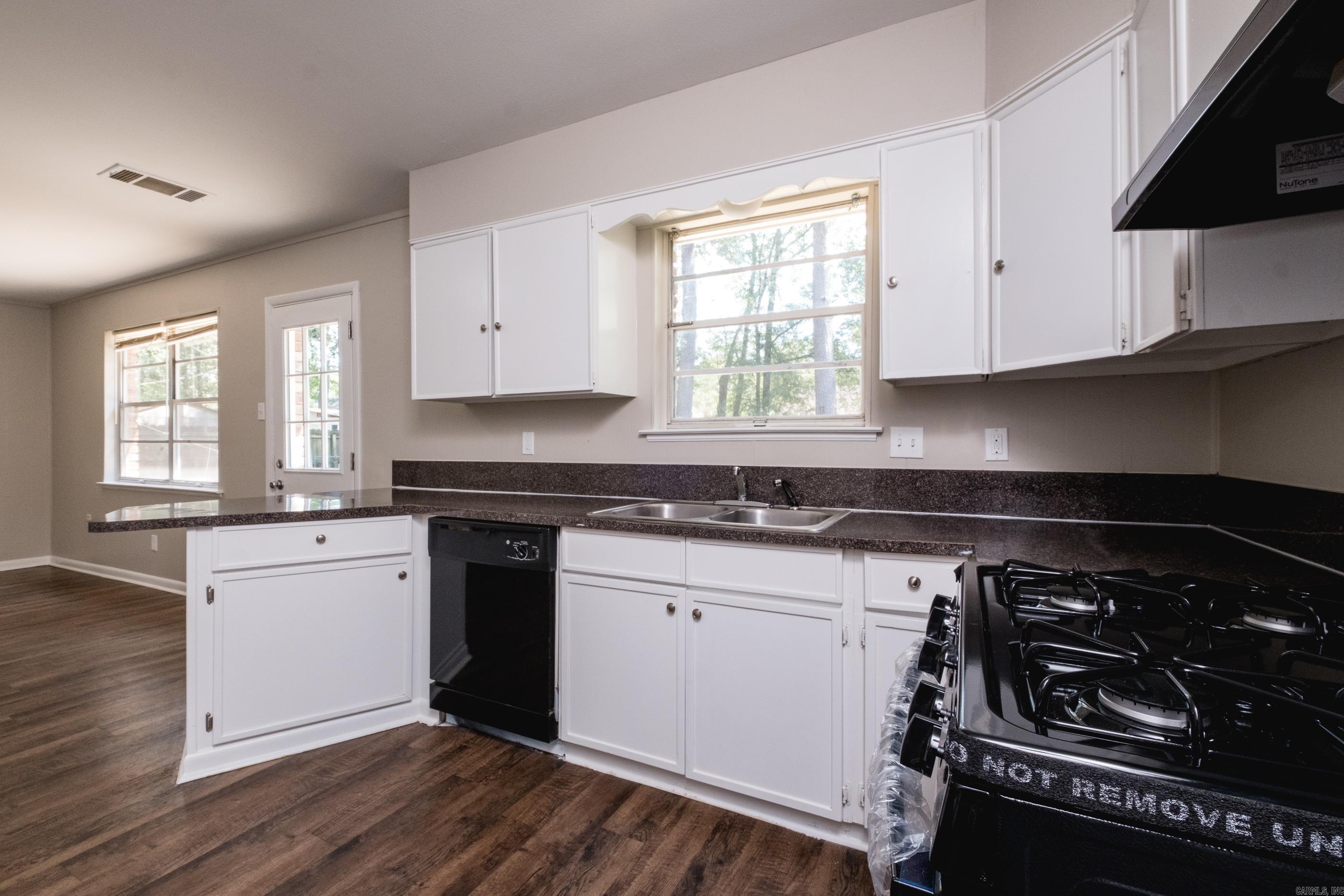 MAJESTIC OAKS - Residential