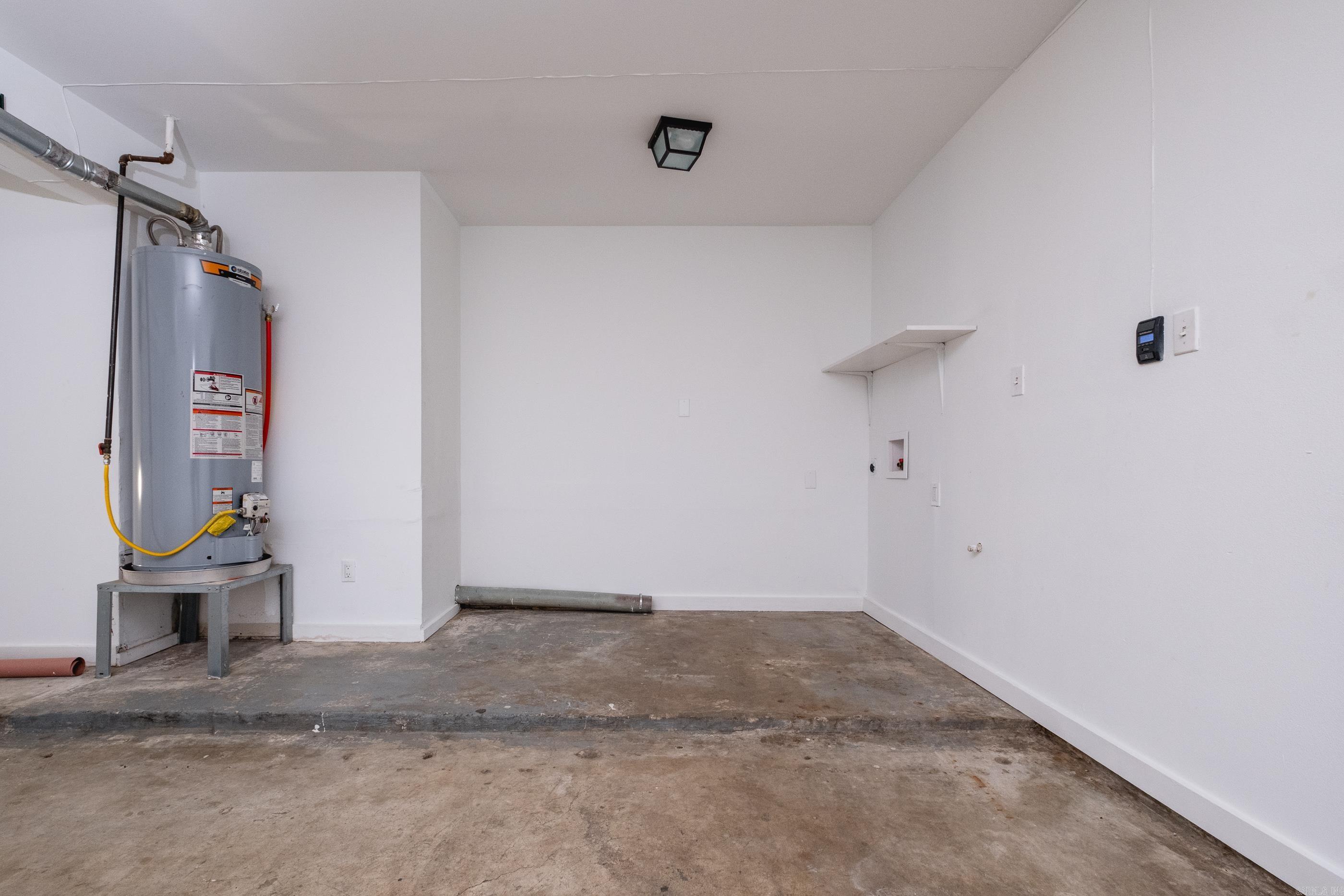 MAJESTIC OAKS - Residential