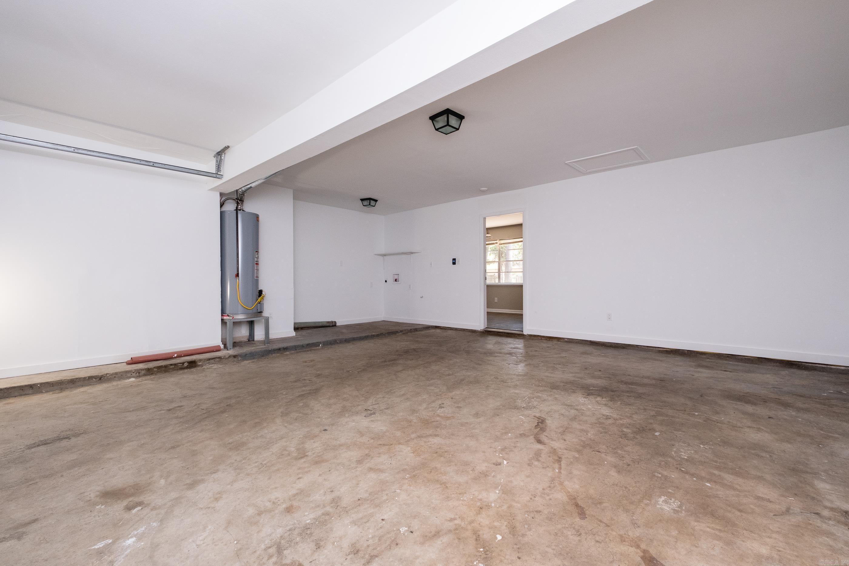 MAJESTIC OAKS - Residential