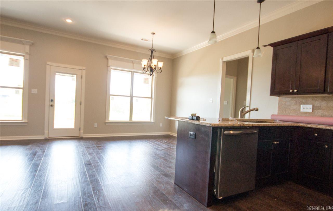 COUNTRY CLUB OF ARK THE - Residential