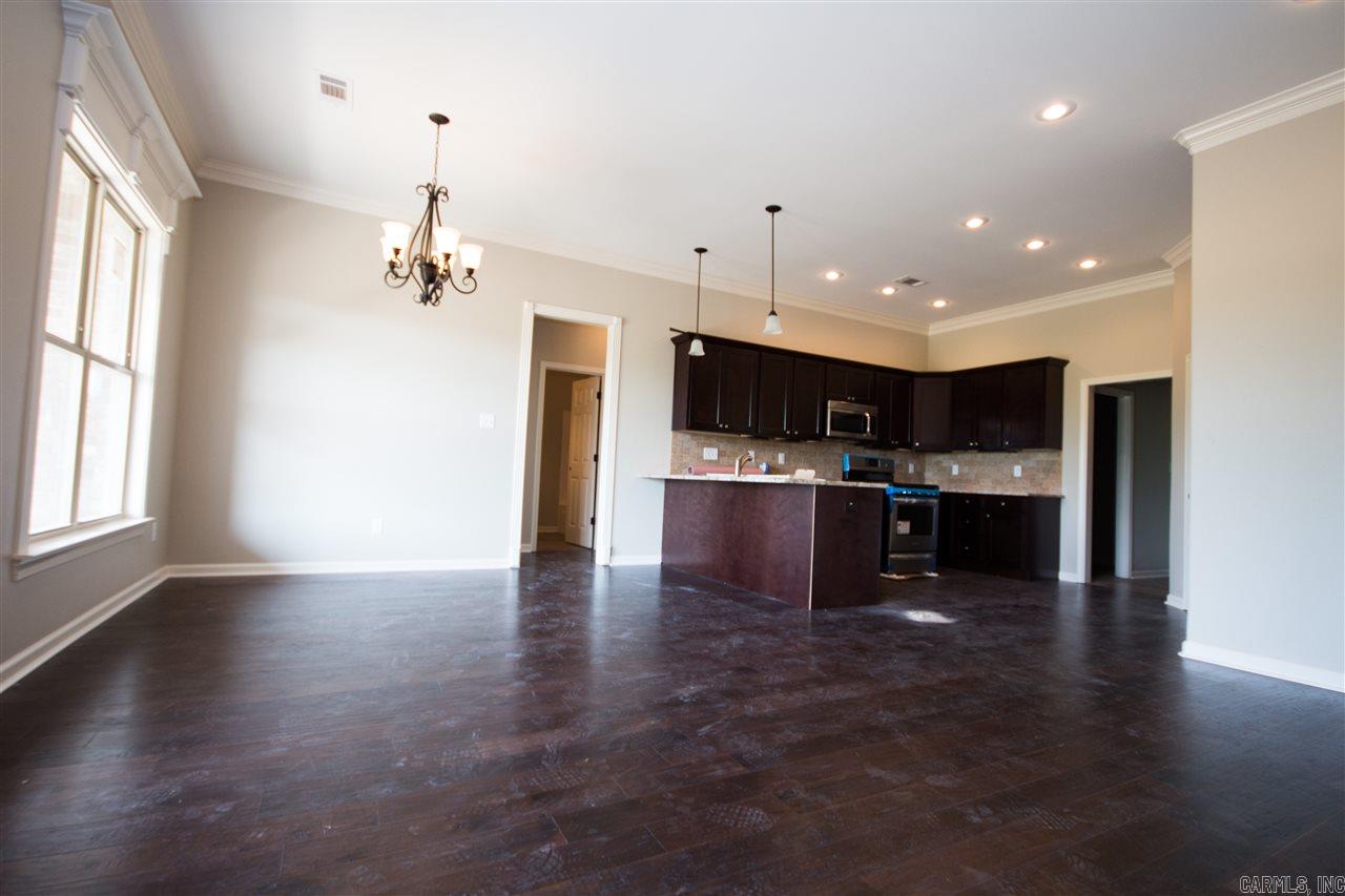 COUNTRY CLUB OF ARK THE - Residential