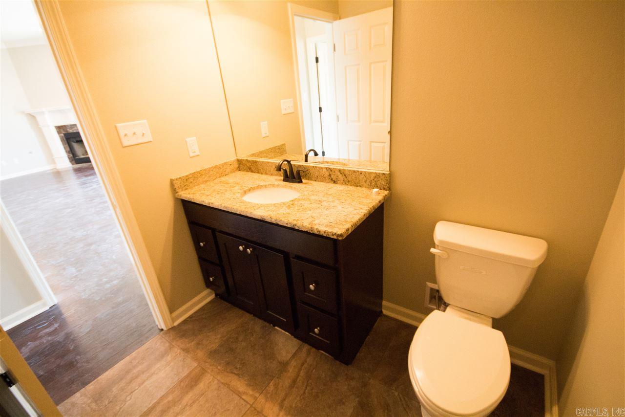 COUNTRY CLUB OF ARK THE - Residential