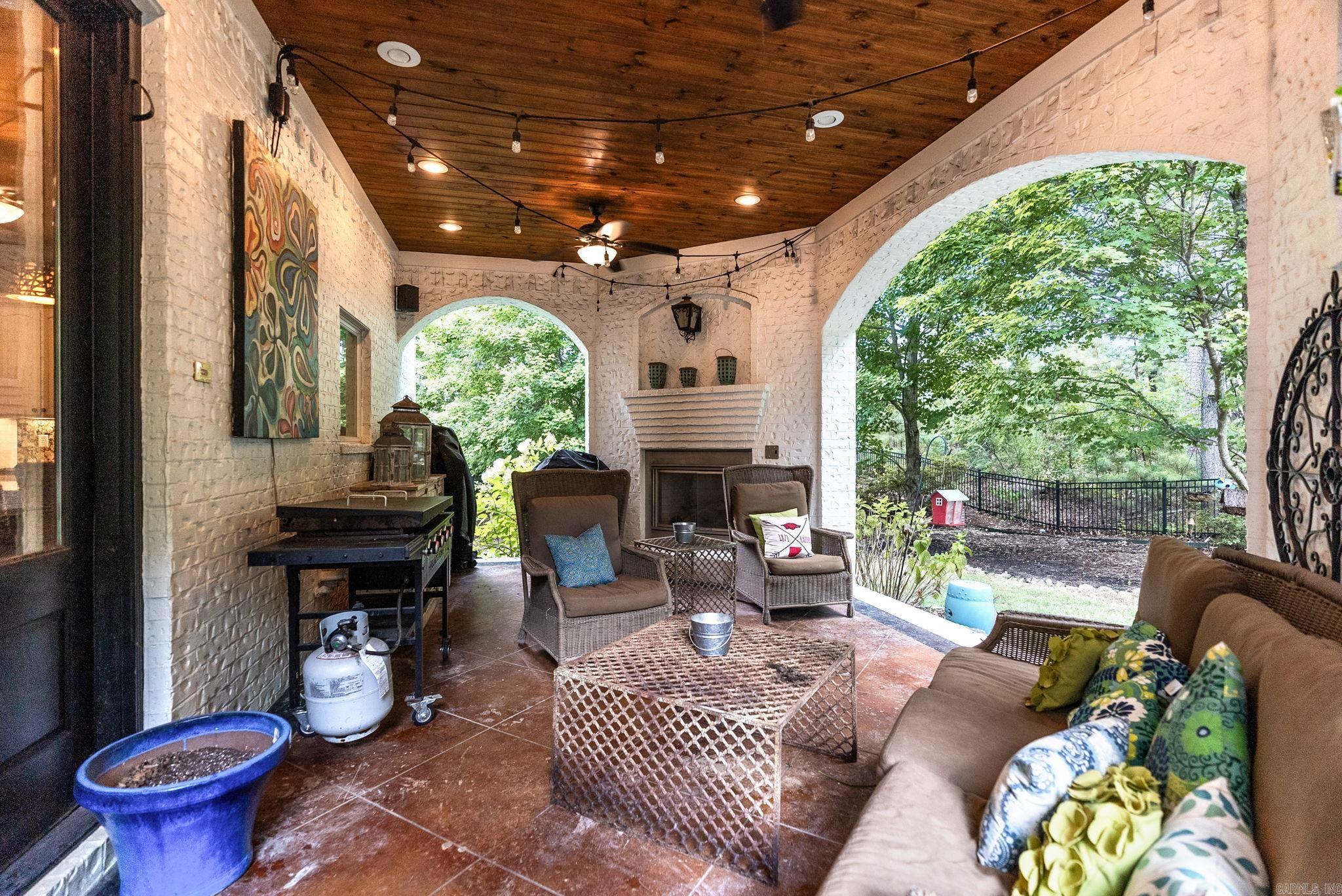 CHENAL VALLEY THE ARBORS - Residential