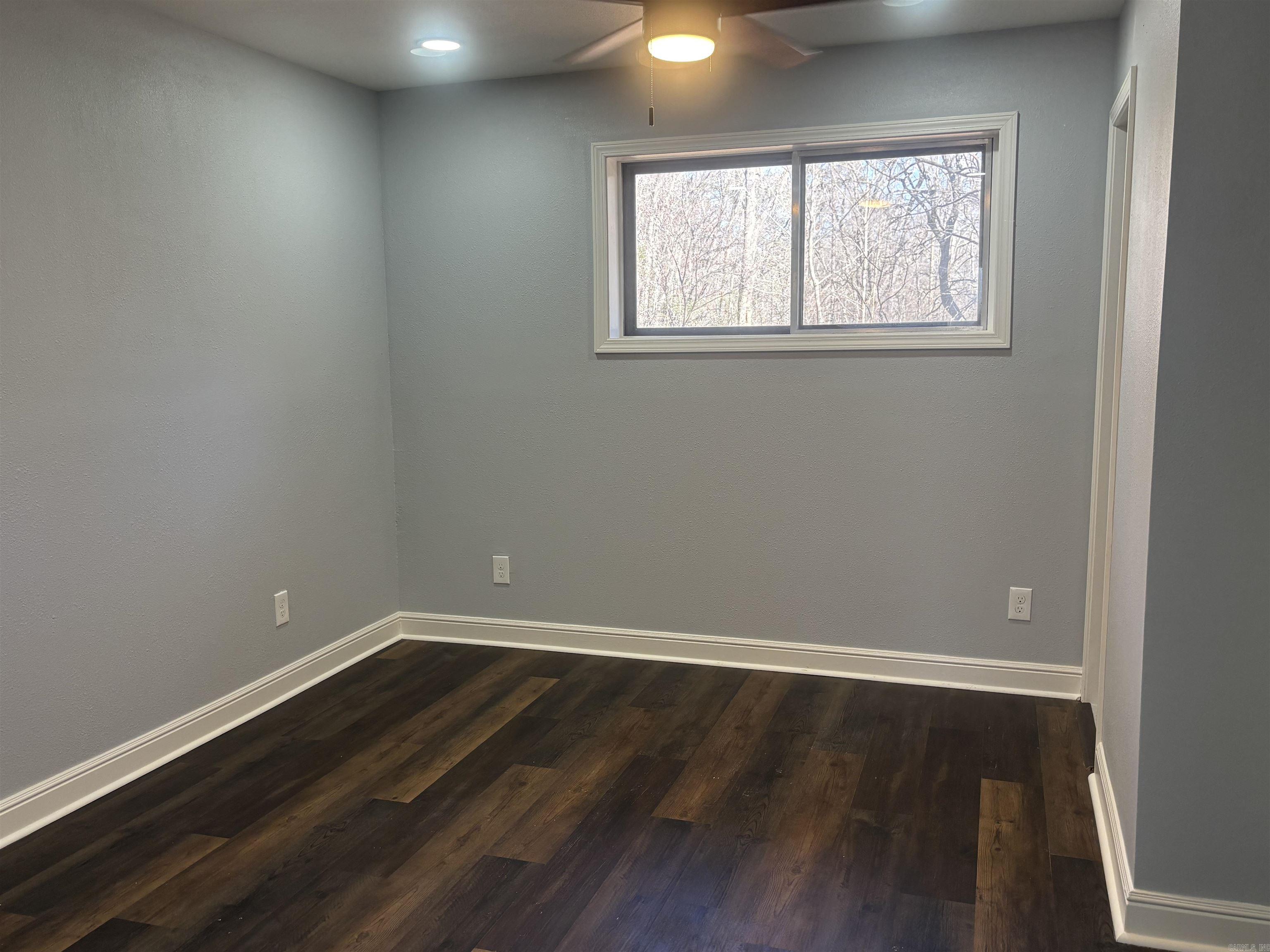 MABELVALE HEIGHTS - Residential