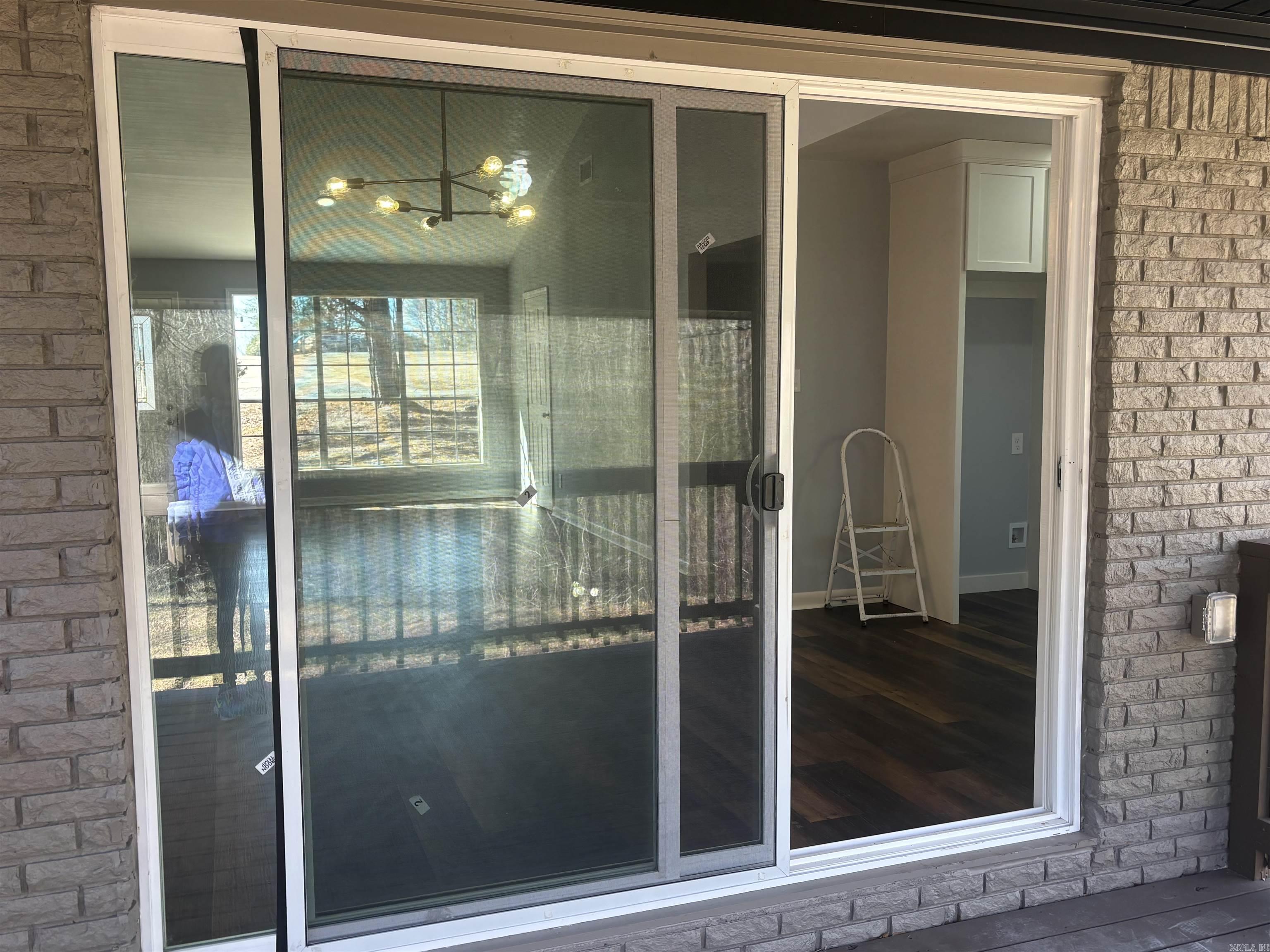 MABELVALE HEIGHTS - Residential