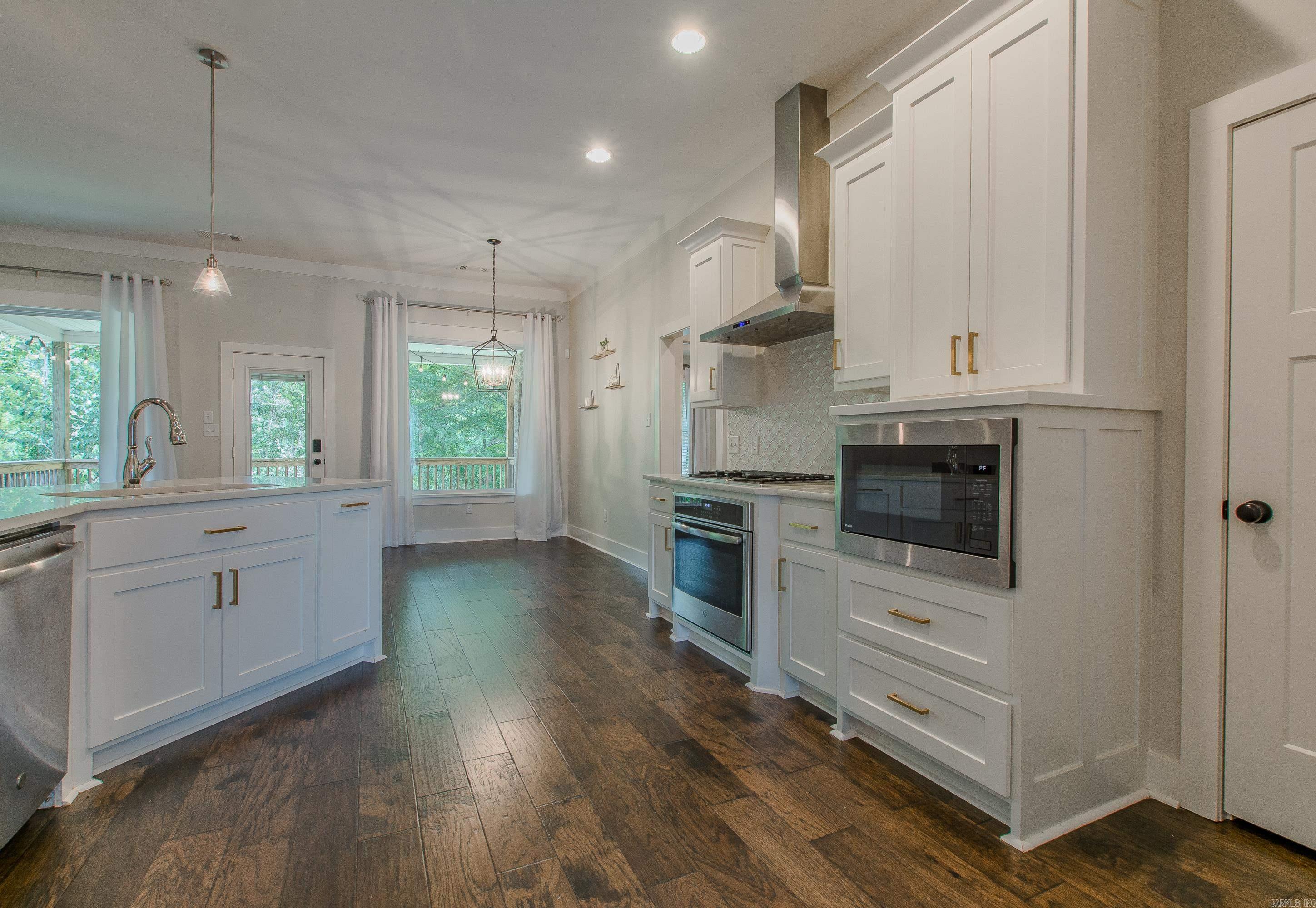 THE WOODLANDS - Residential