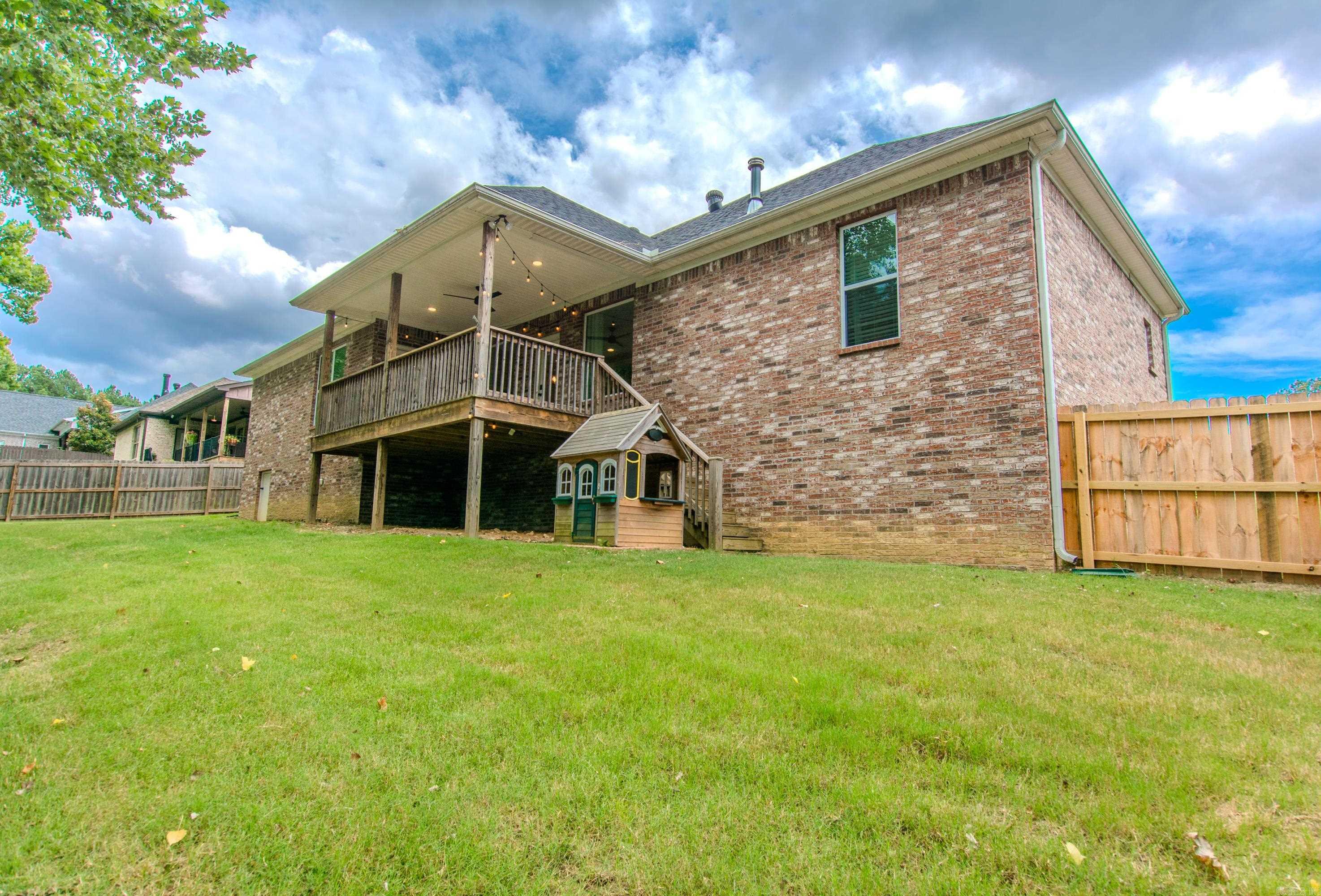 THE WOODLANDS - Residential