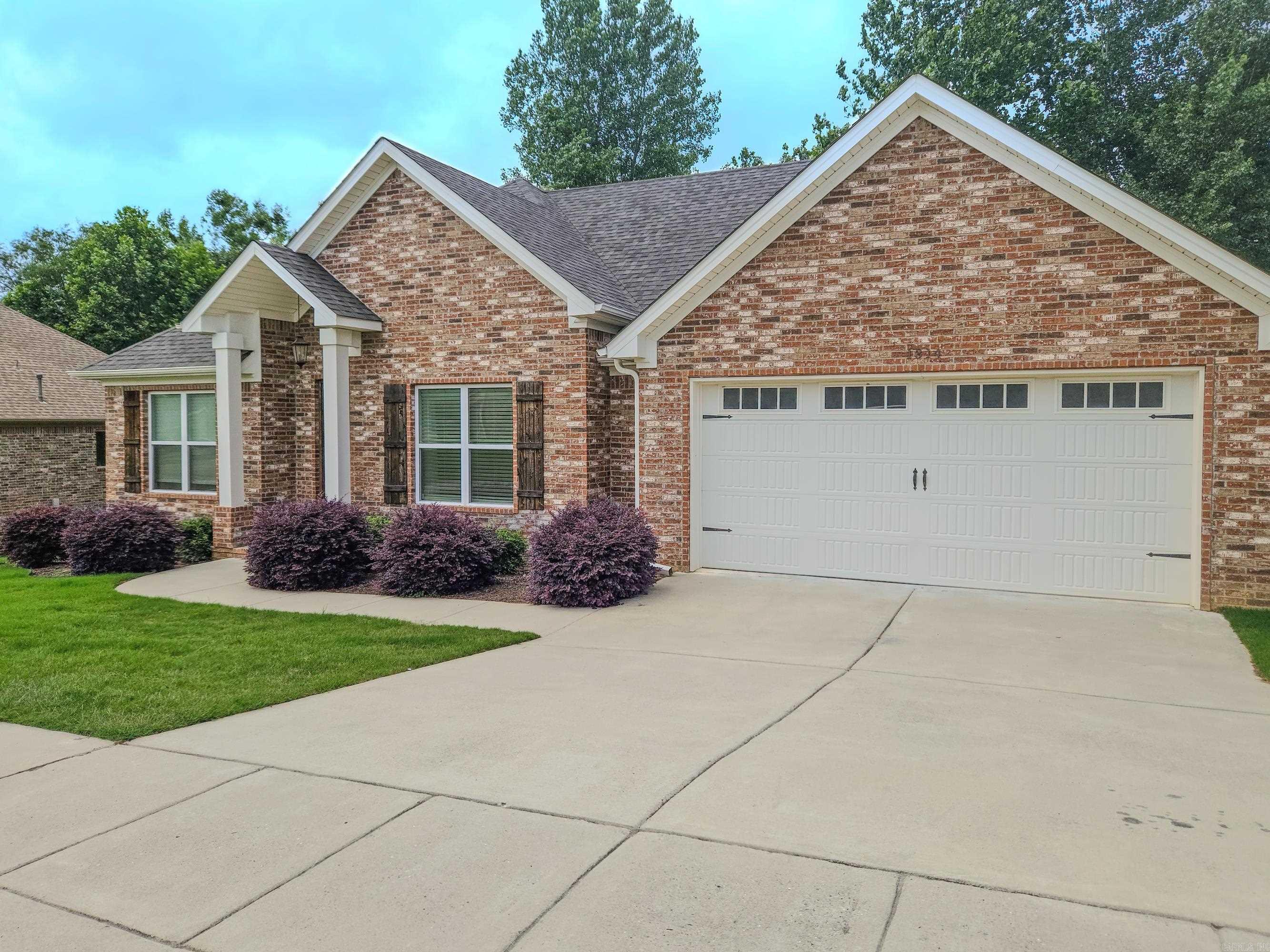 THE WOODLANDS - Residential