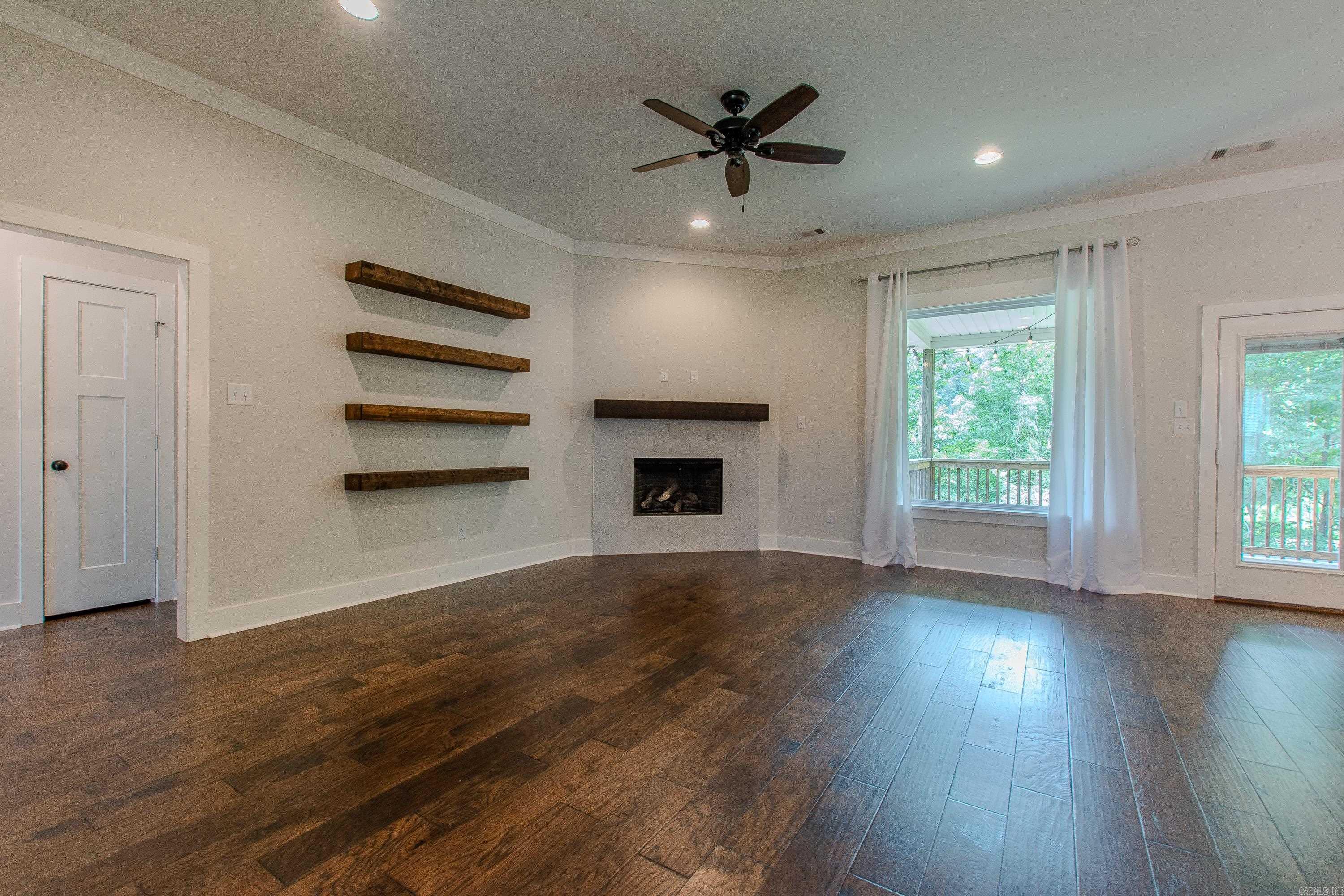 THE WOODLANDS - Residential