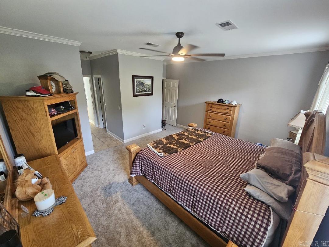 MOUNTAIN AIRE EAST - Residential
