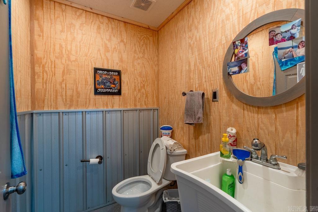 MOUNTAIN AIRE EAST - Residential