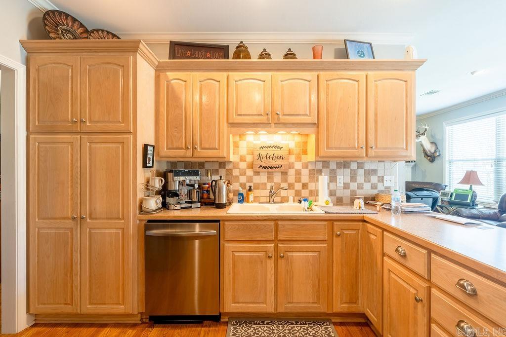 MOUNTAIN AIRE EAST - Residential