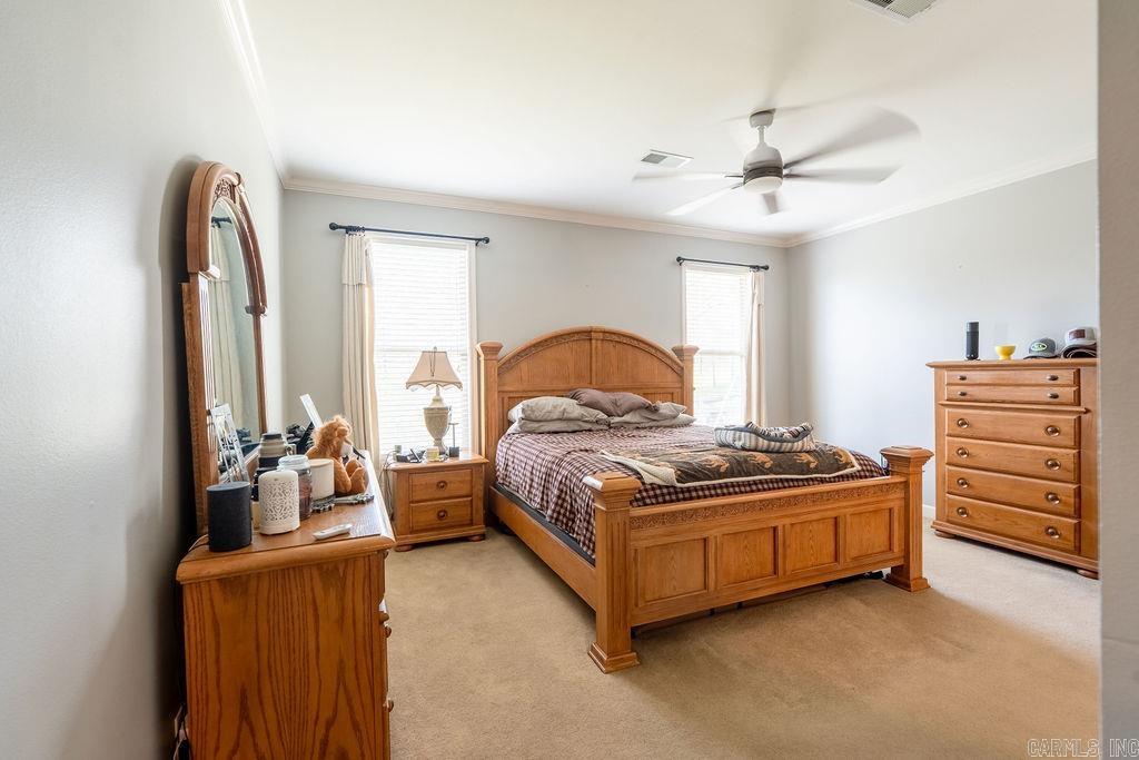 MOUNTAIN AIRE EAST - Residential