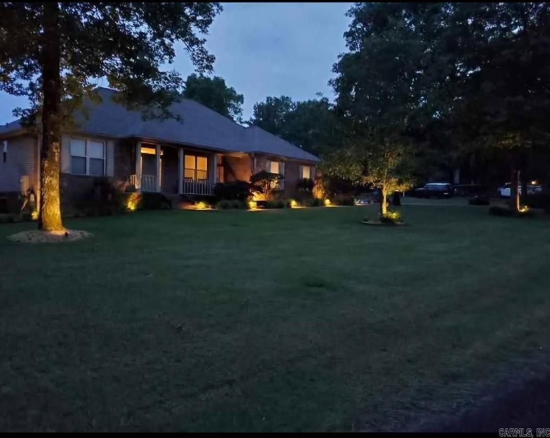 MOUNTAIN AIRE EAST - Residential