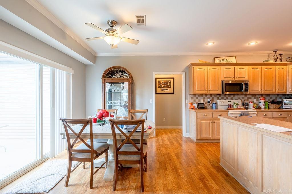 MOUNTAIN AIRE EAST - Residential