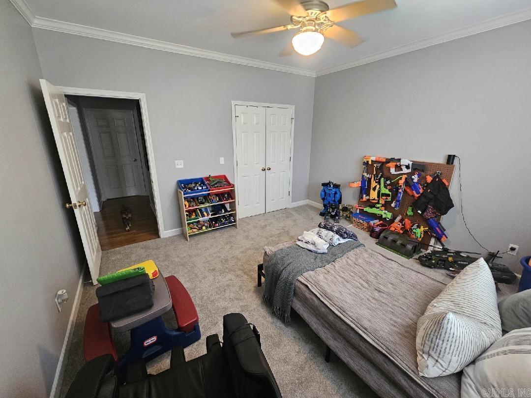 MOUNTAIN AIRE EAST - Residential