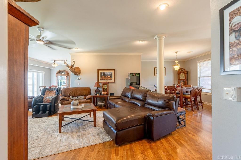 MOUNTAIN AIRE EAST - Residential