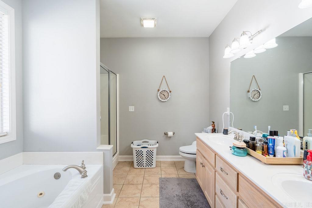 MOUNTAIN AIRE EAST - Residential