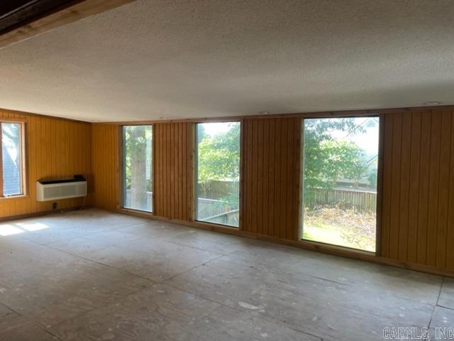 Cherry Oak - Residential