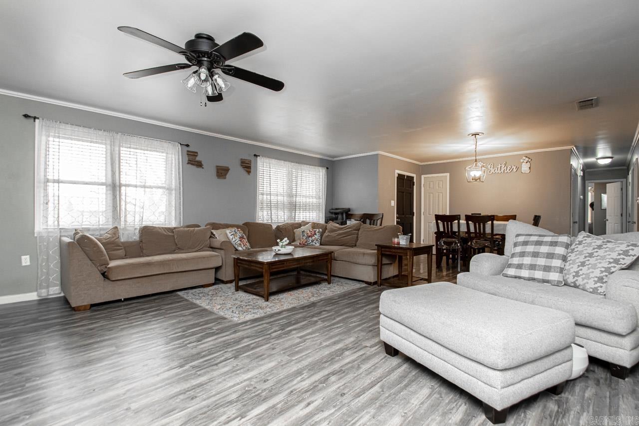 HOLLYWOOD - Residential