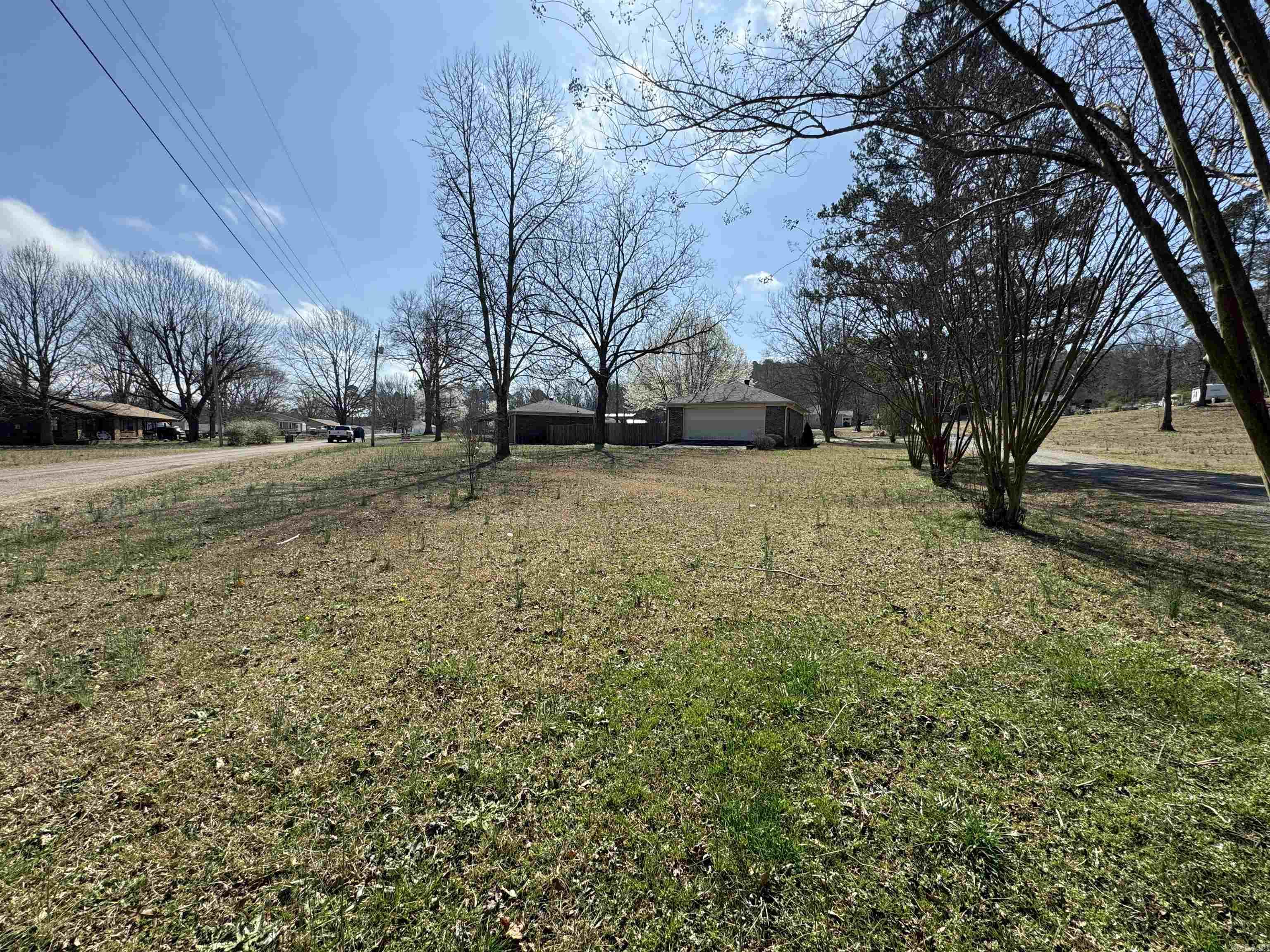 HOLLYWOOD - Residential