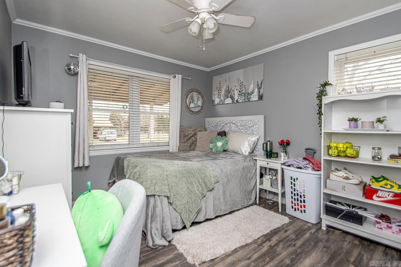 HOLLYWOOD - Residential