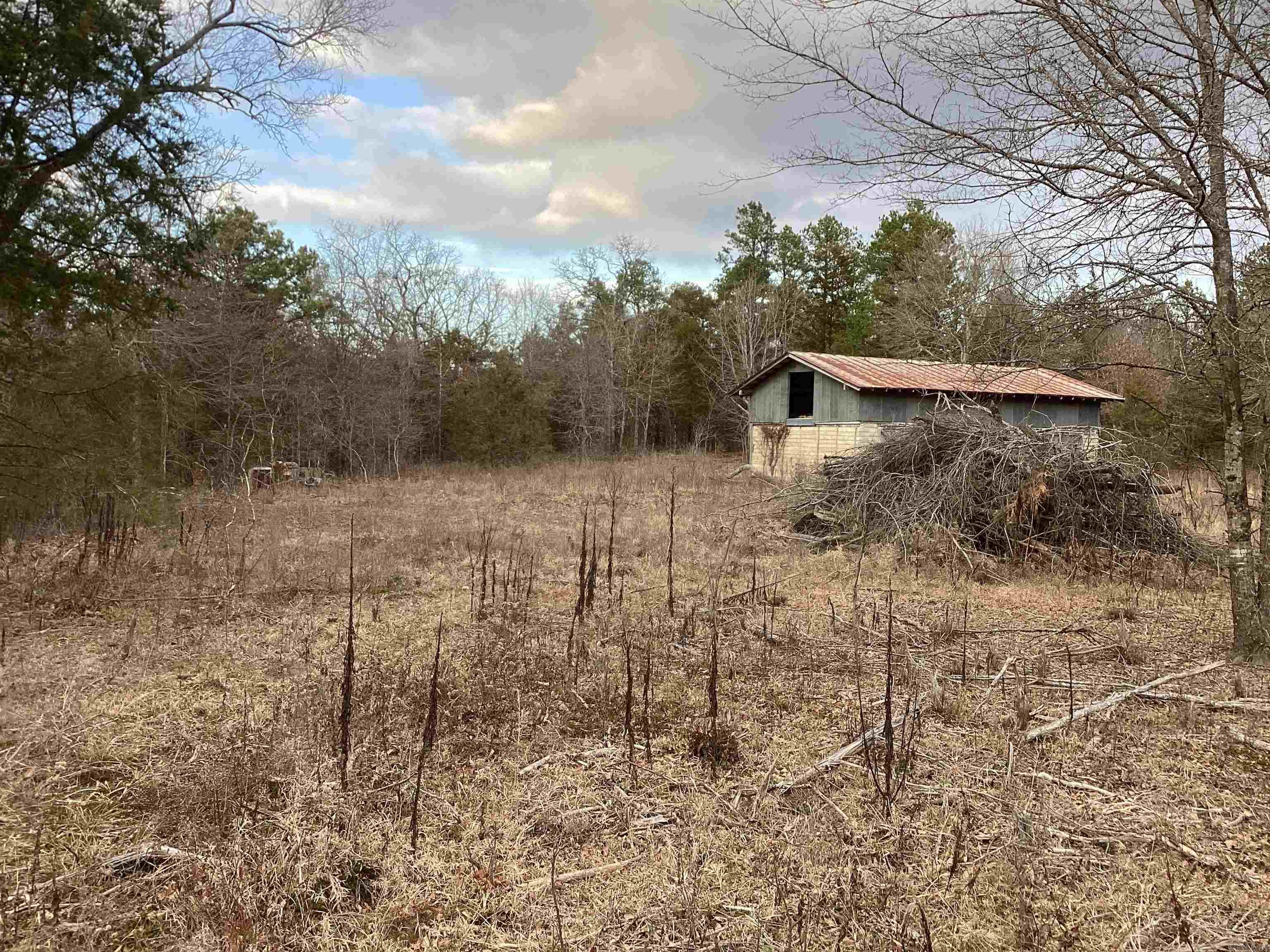 Metes & Bounds - Land