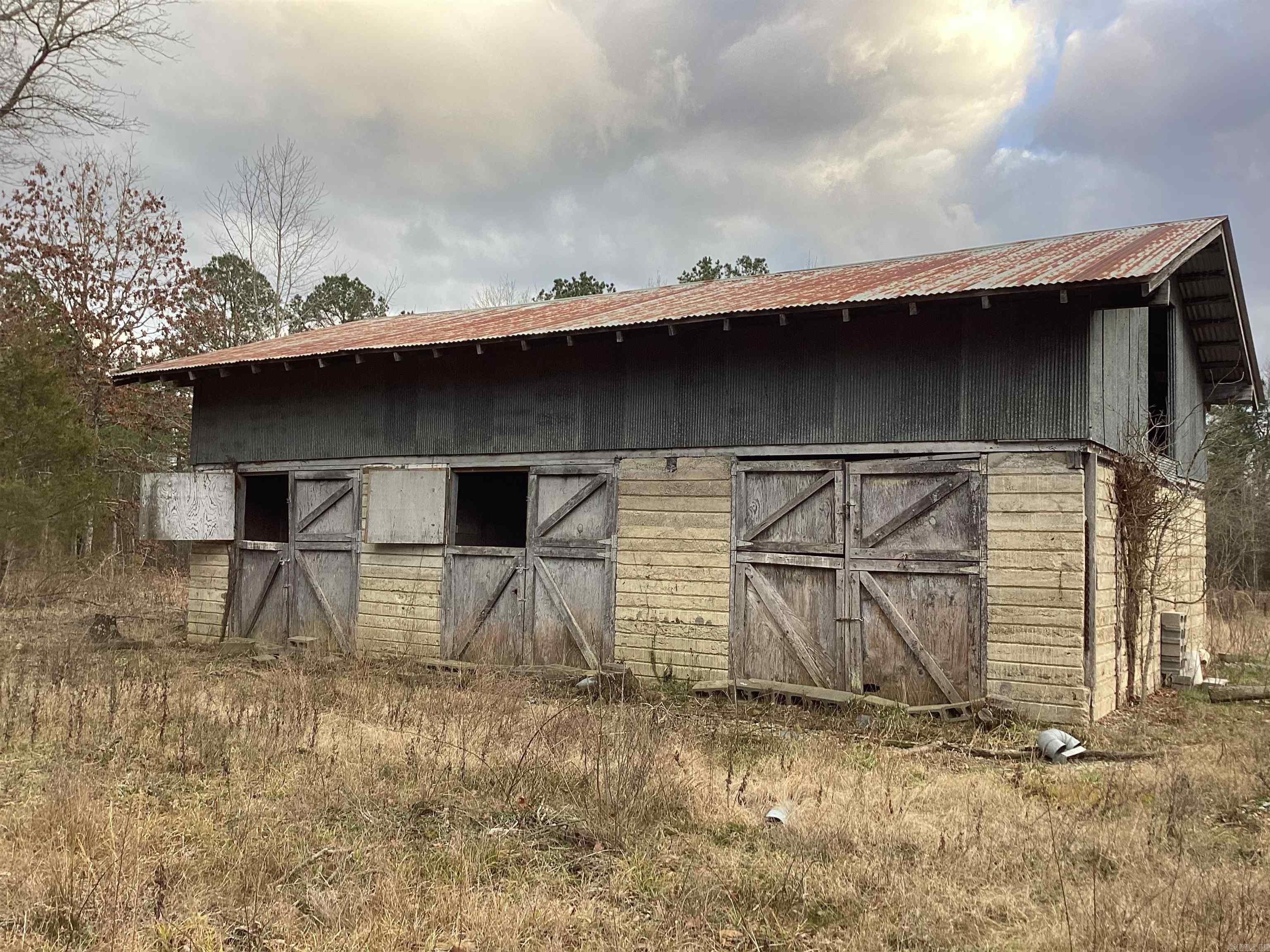 Metes & Bounds - Land