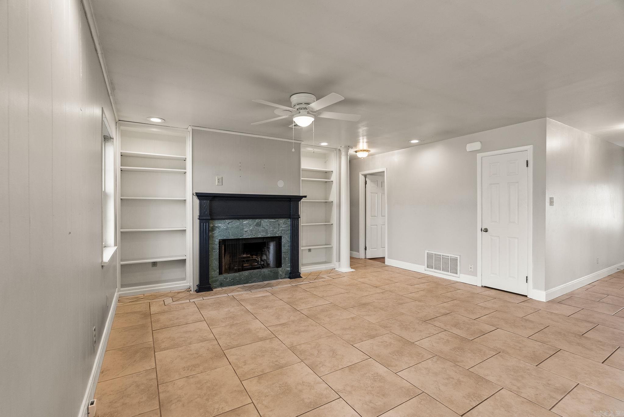 Sheraton Park - Residential Lease