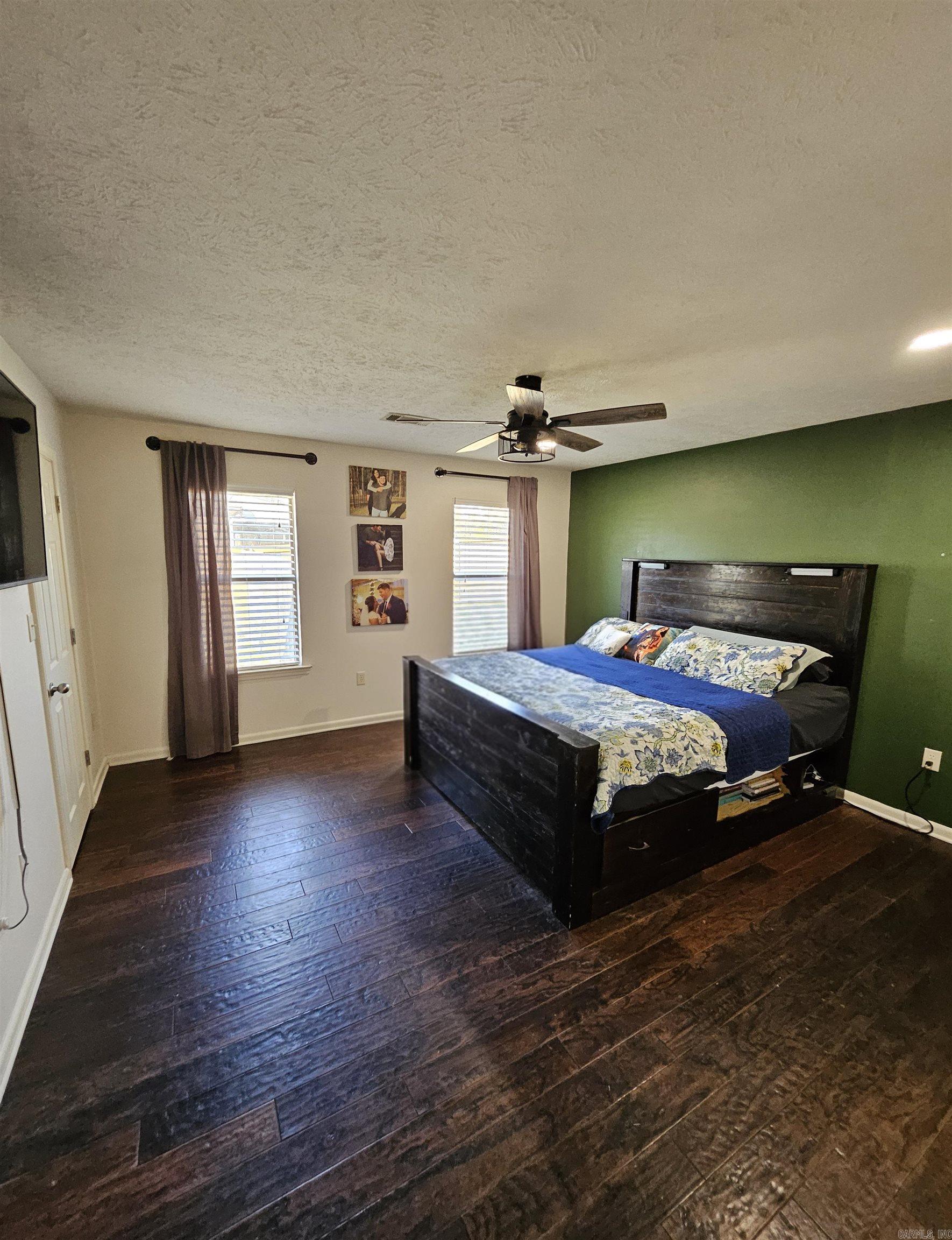 WILHELMINA COVE - Residential