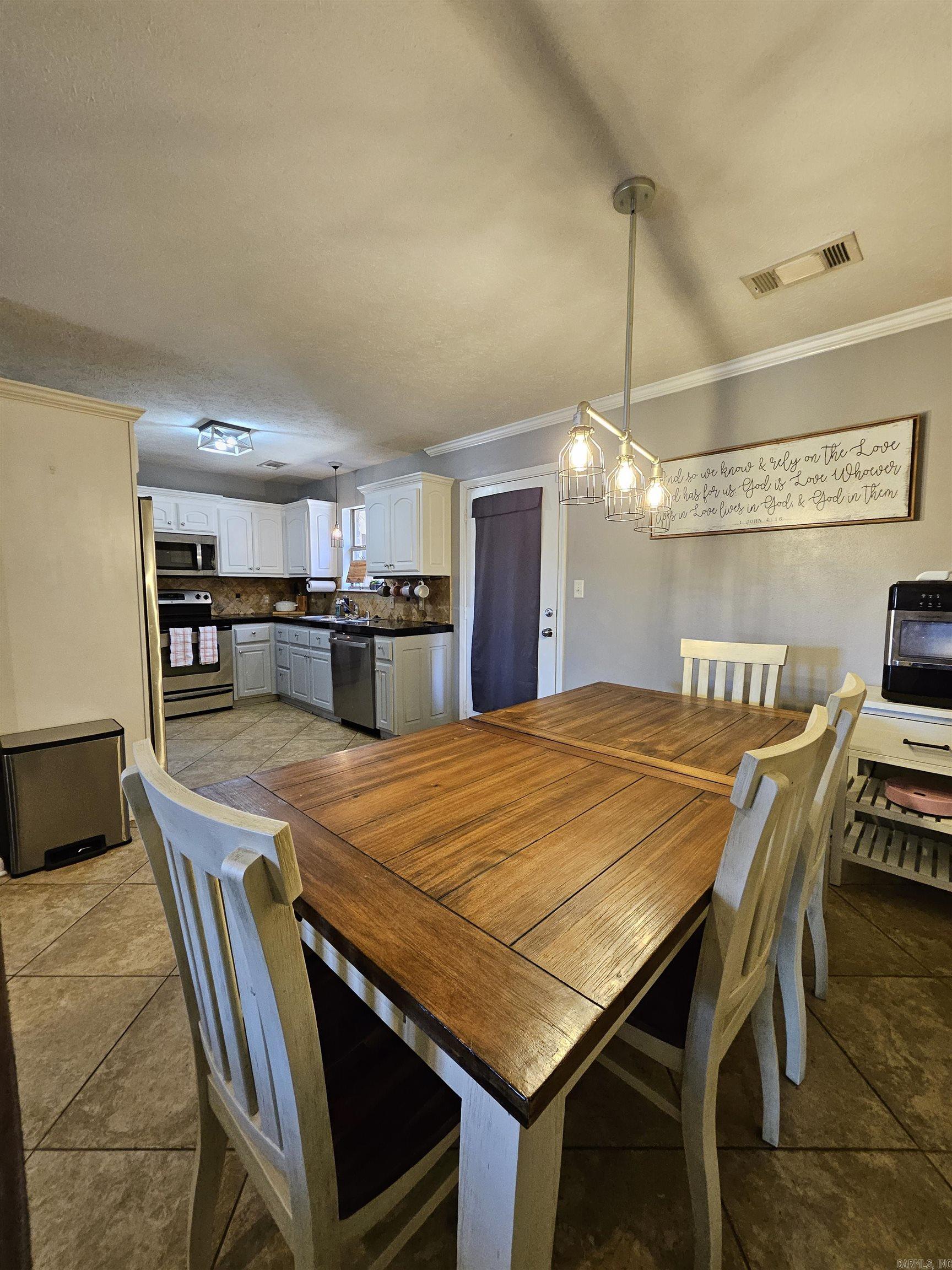 WILHELMINA COVE - Residential