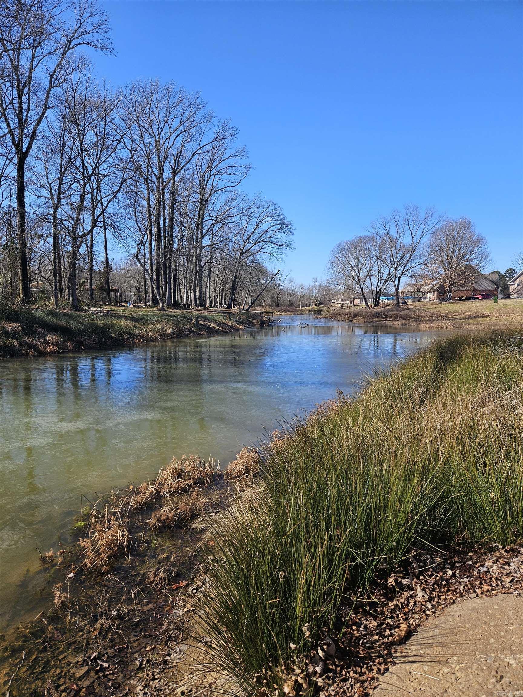 WILHELMINA COVE - Residential