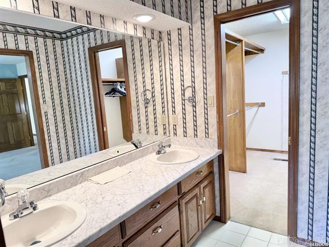 Oak Bend - Residential