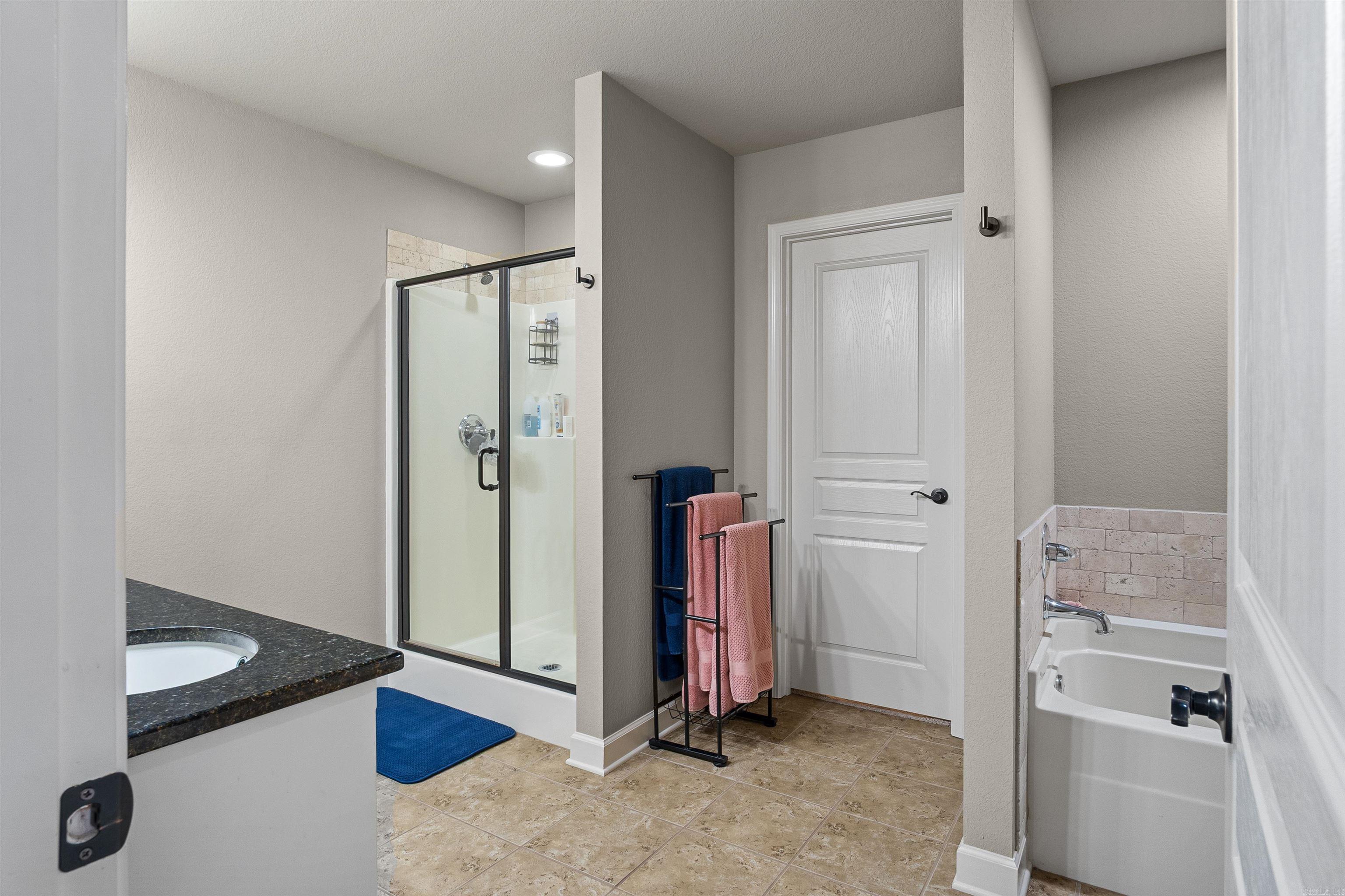 HUNTINGTON PLACE - Residential