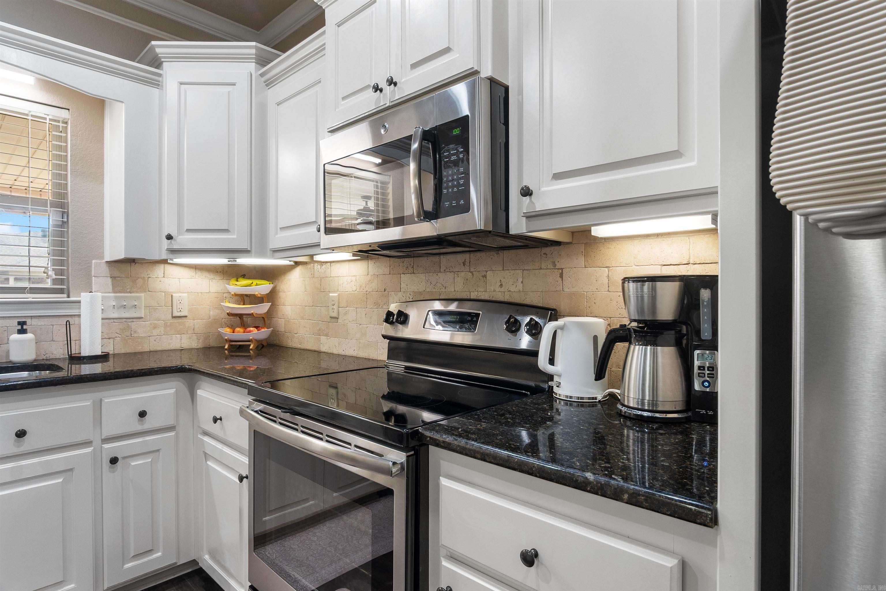 HUNTINGTON PLACE - Residential