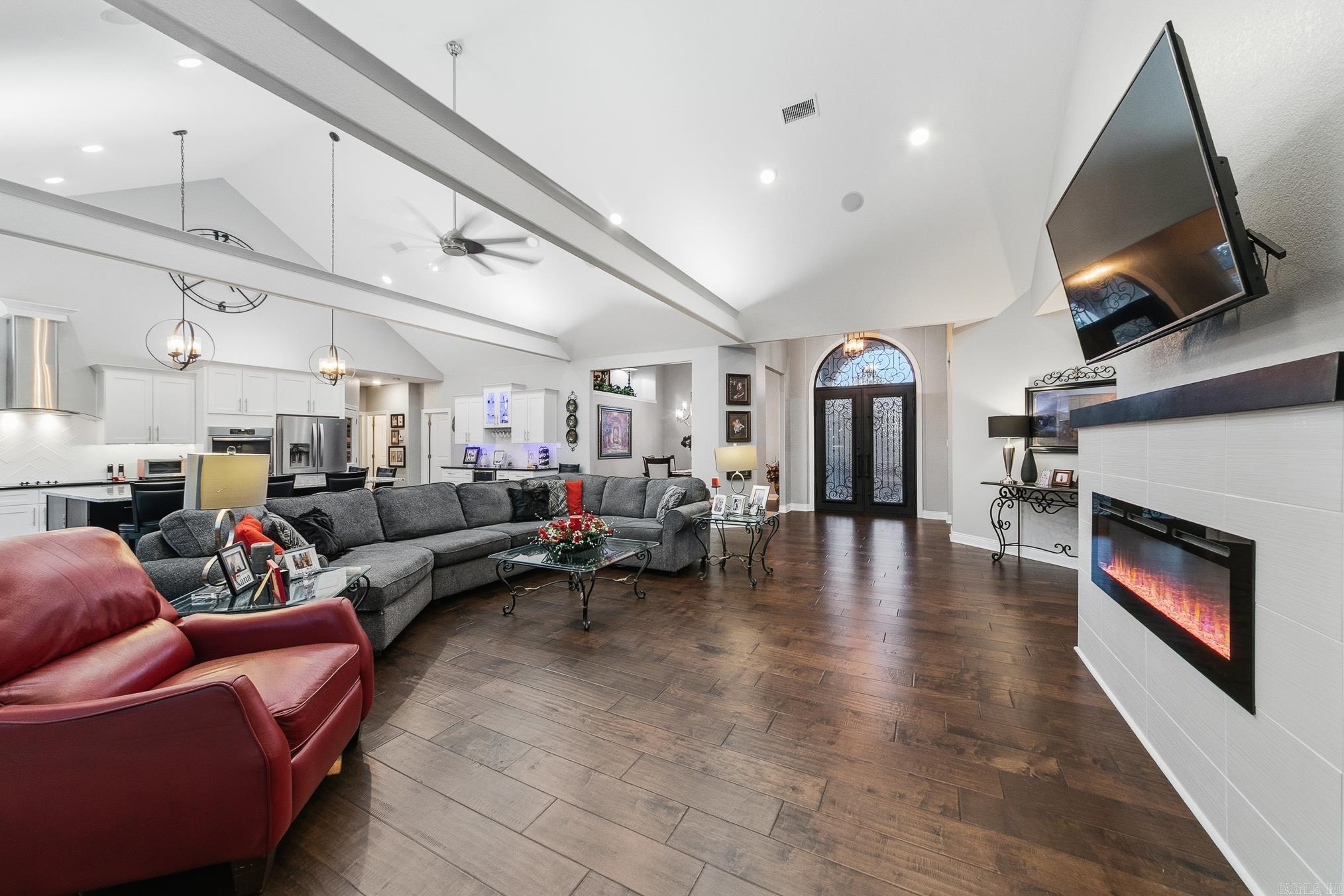 GREYSTONE - Residential