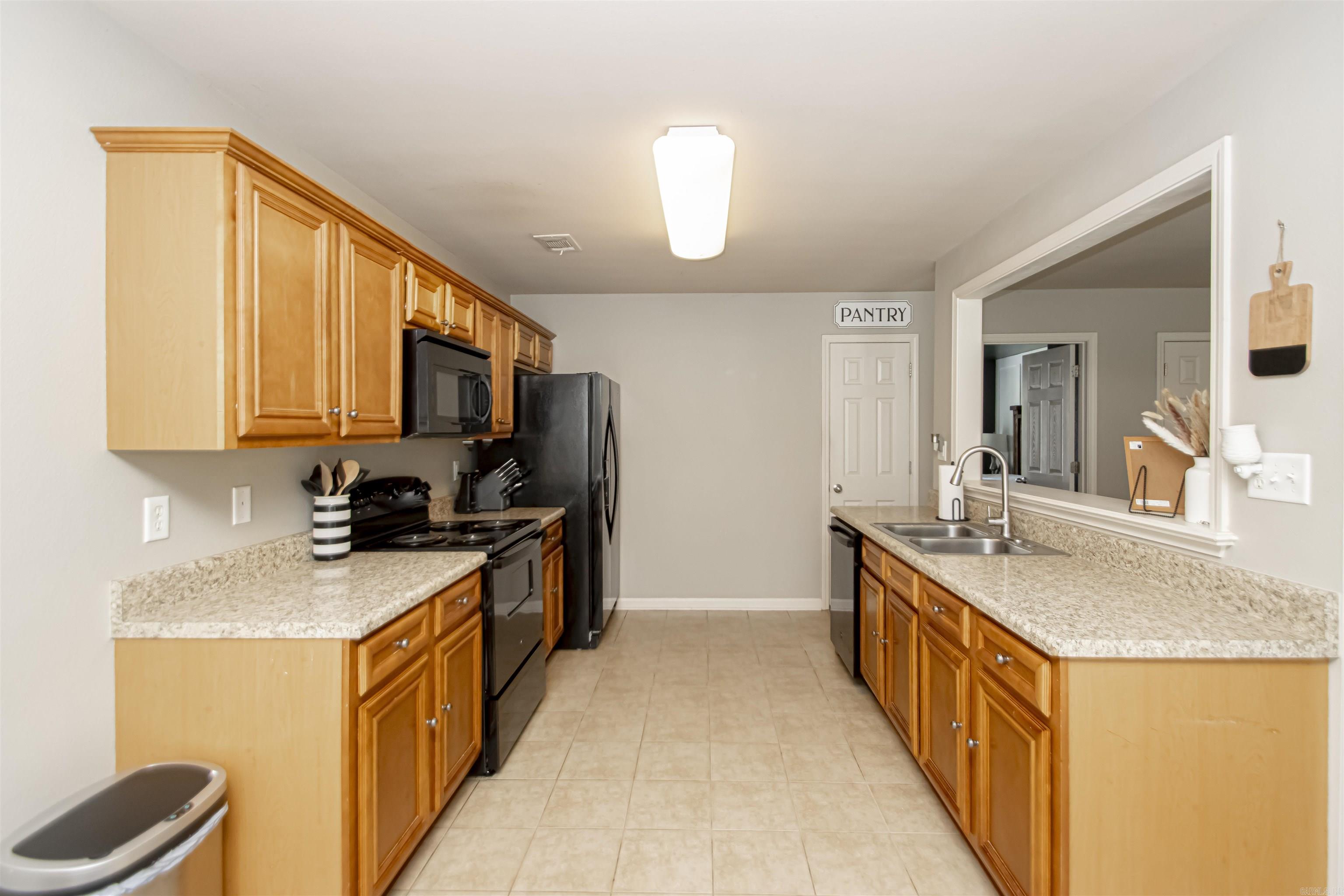 THE MEADOWS @ CENTENNIAL VALLEY - Residential