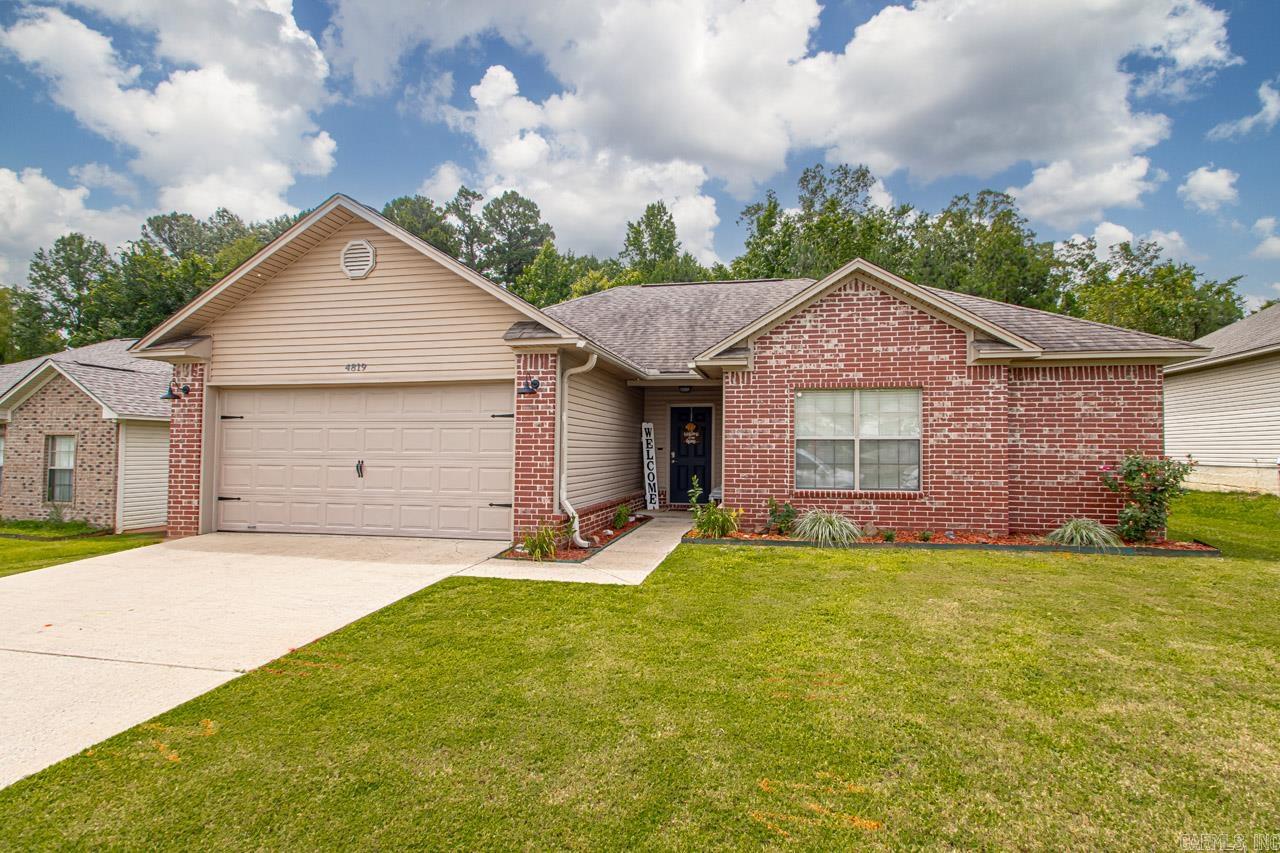 THE MEADOWS @ CENTENNIAL VALLEY - Residential