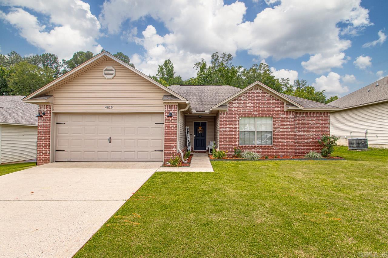 THE MEADOWS @ CENTENNIAL VALLEY - Residential