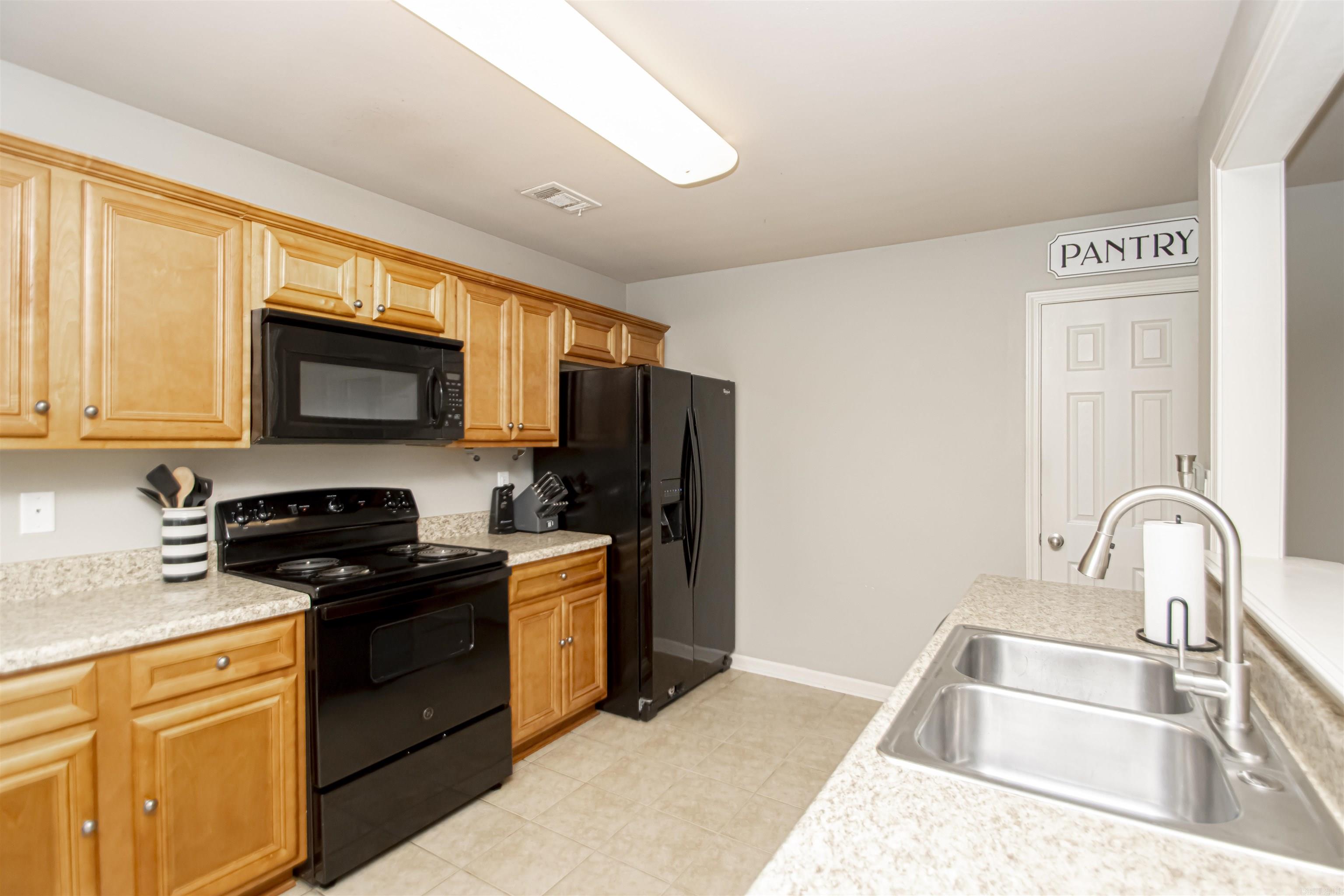 THE MEADOWS @ CENTENNIAL VALLEY - Residential