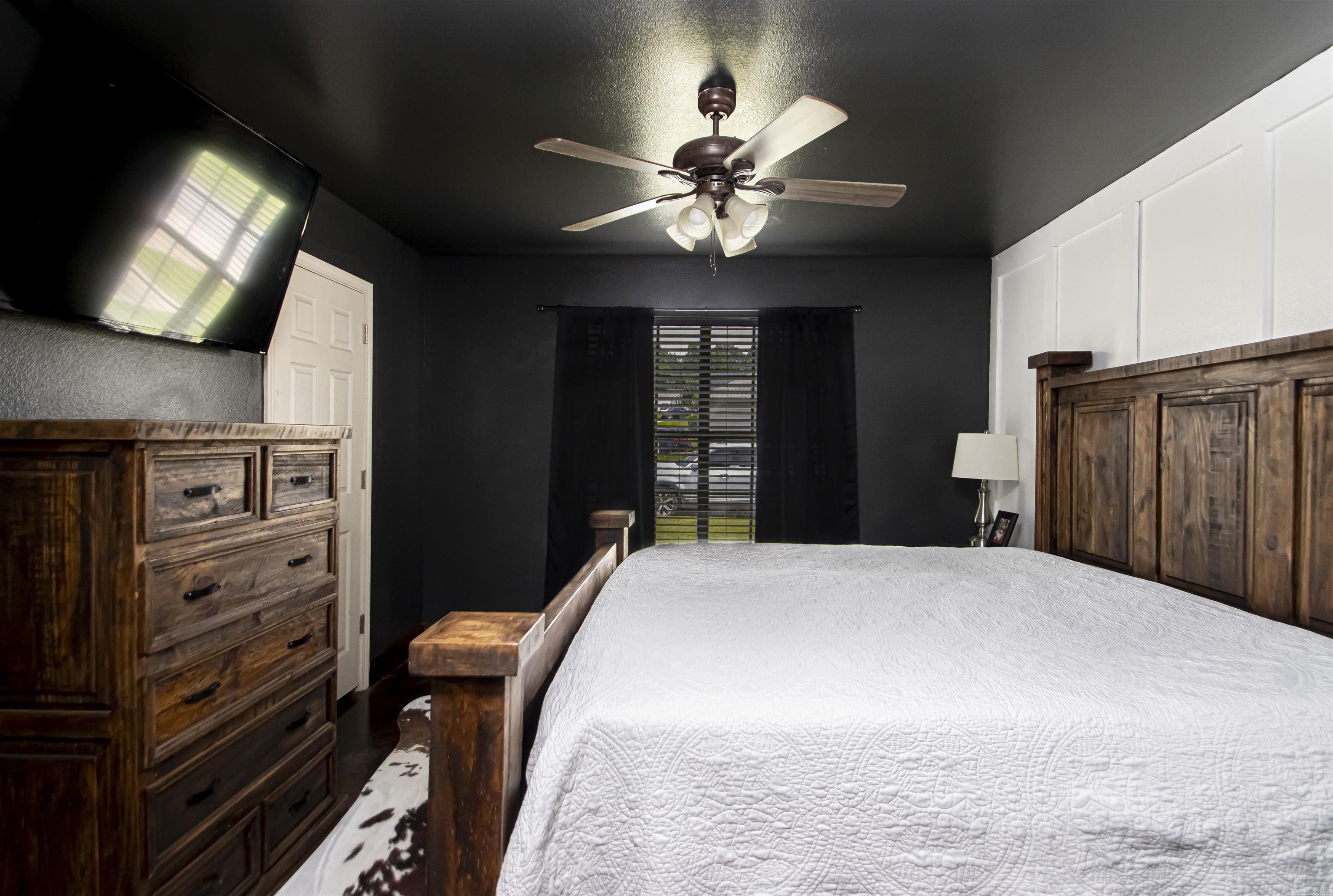 THE MEADOWS @ CENTENNIAL VALLEY - Residential