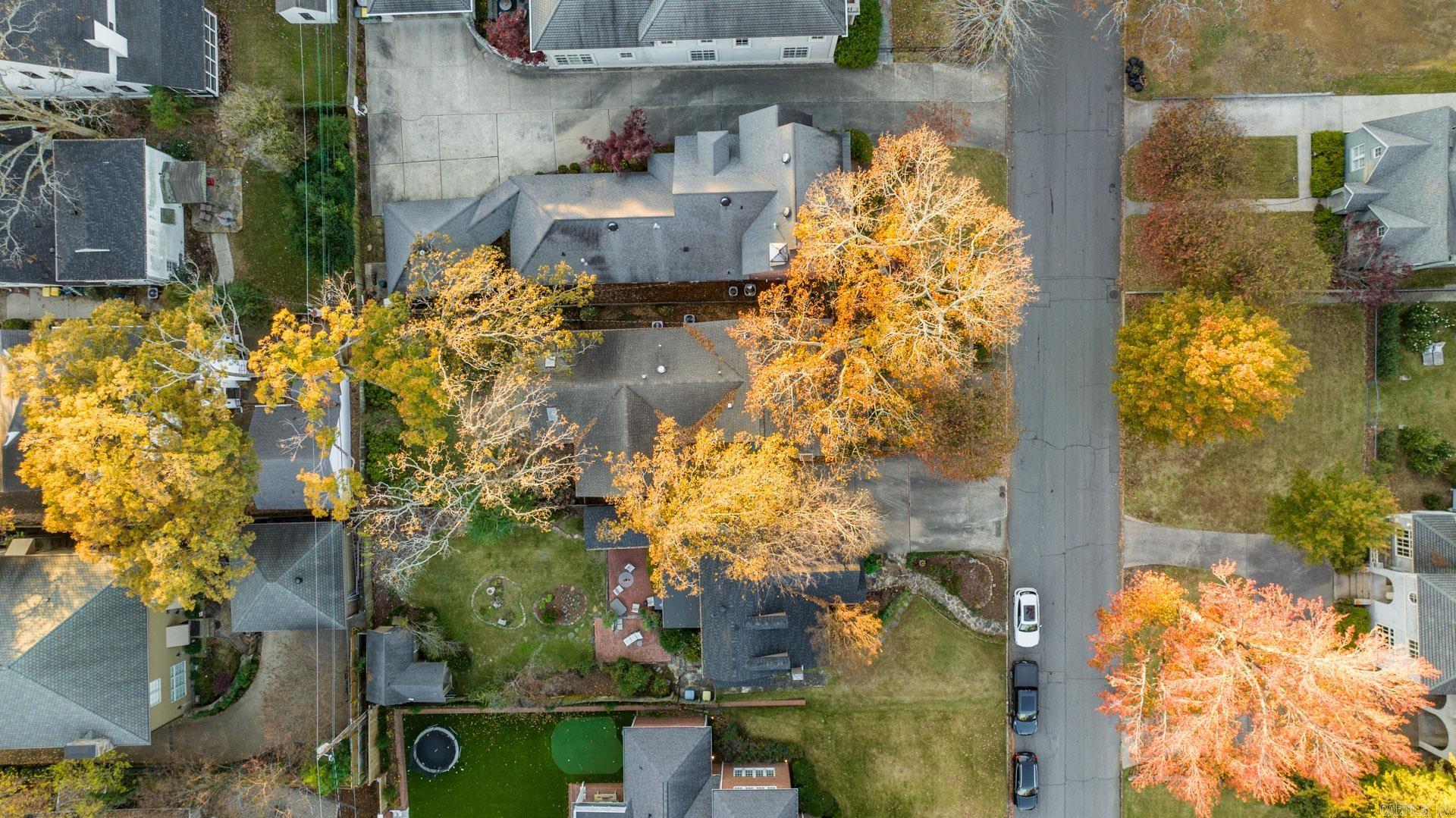 NEWTONS - Residential