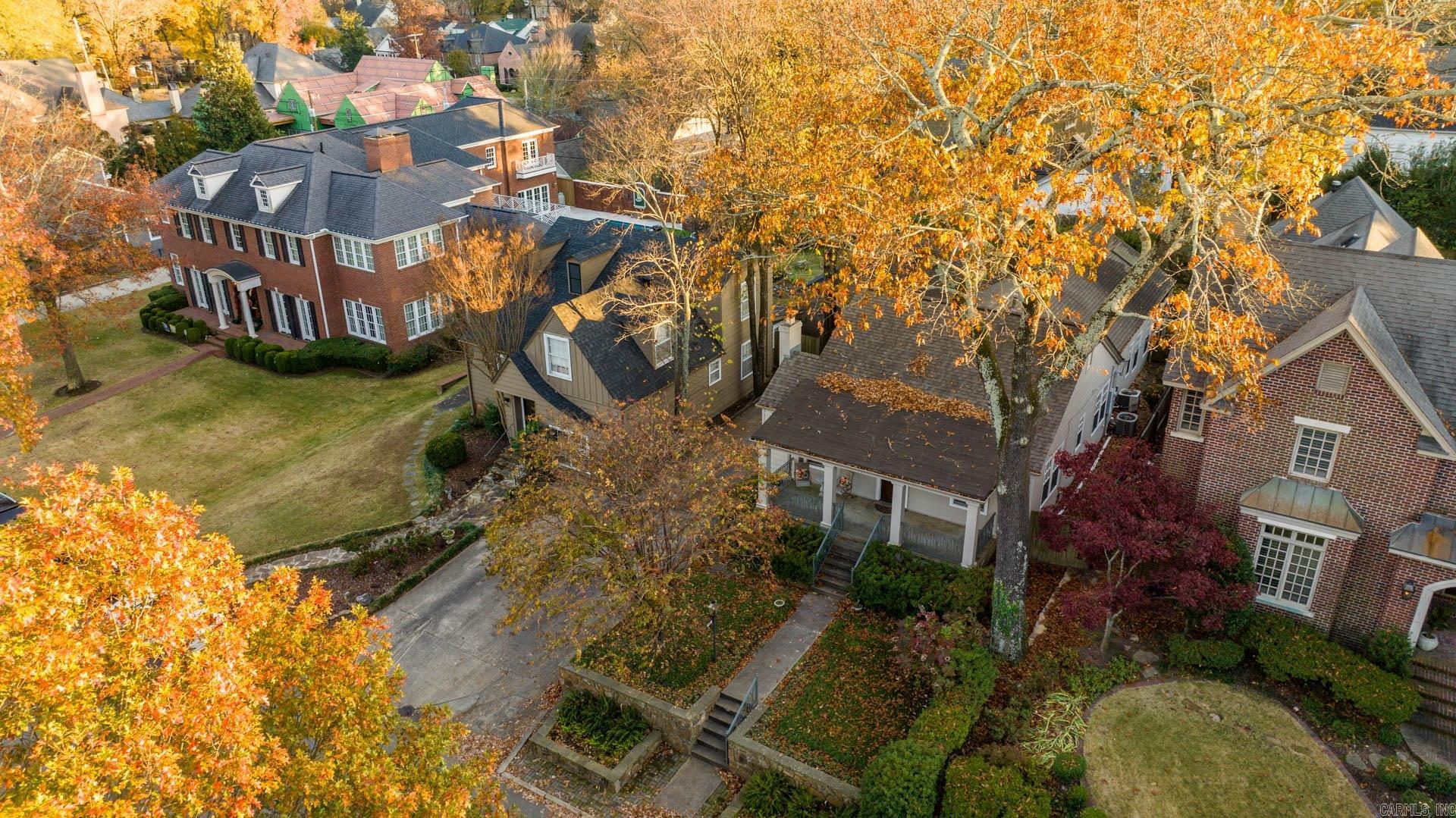 NEWTONS - Residential