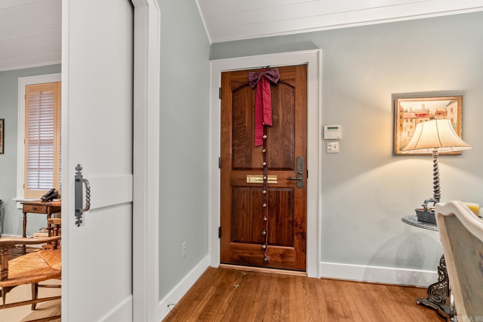 NEWTONS - Residential