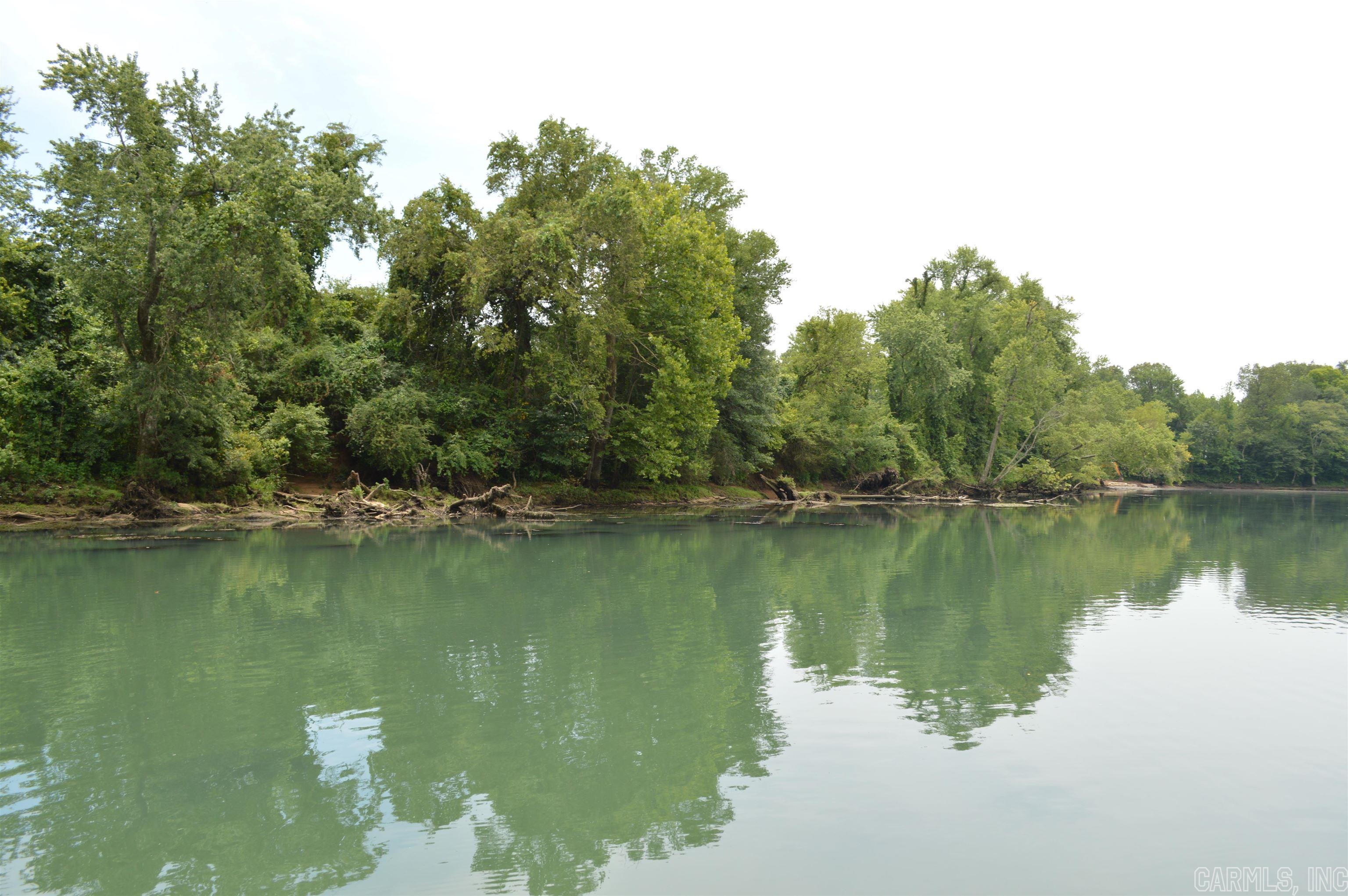 WINKLEY CROSSING - Land