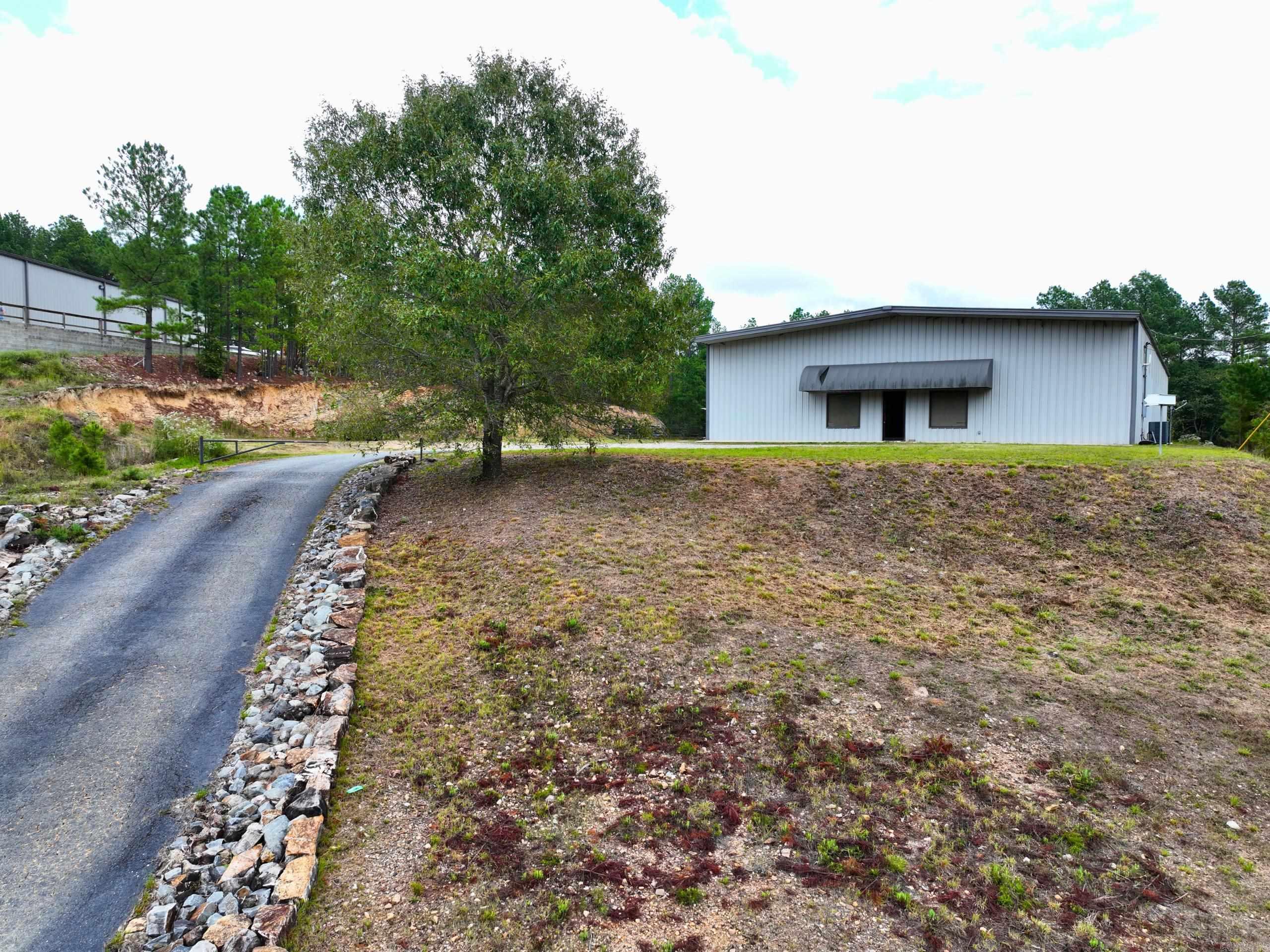 Metes & Bounds - Commercial Sale