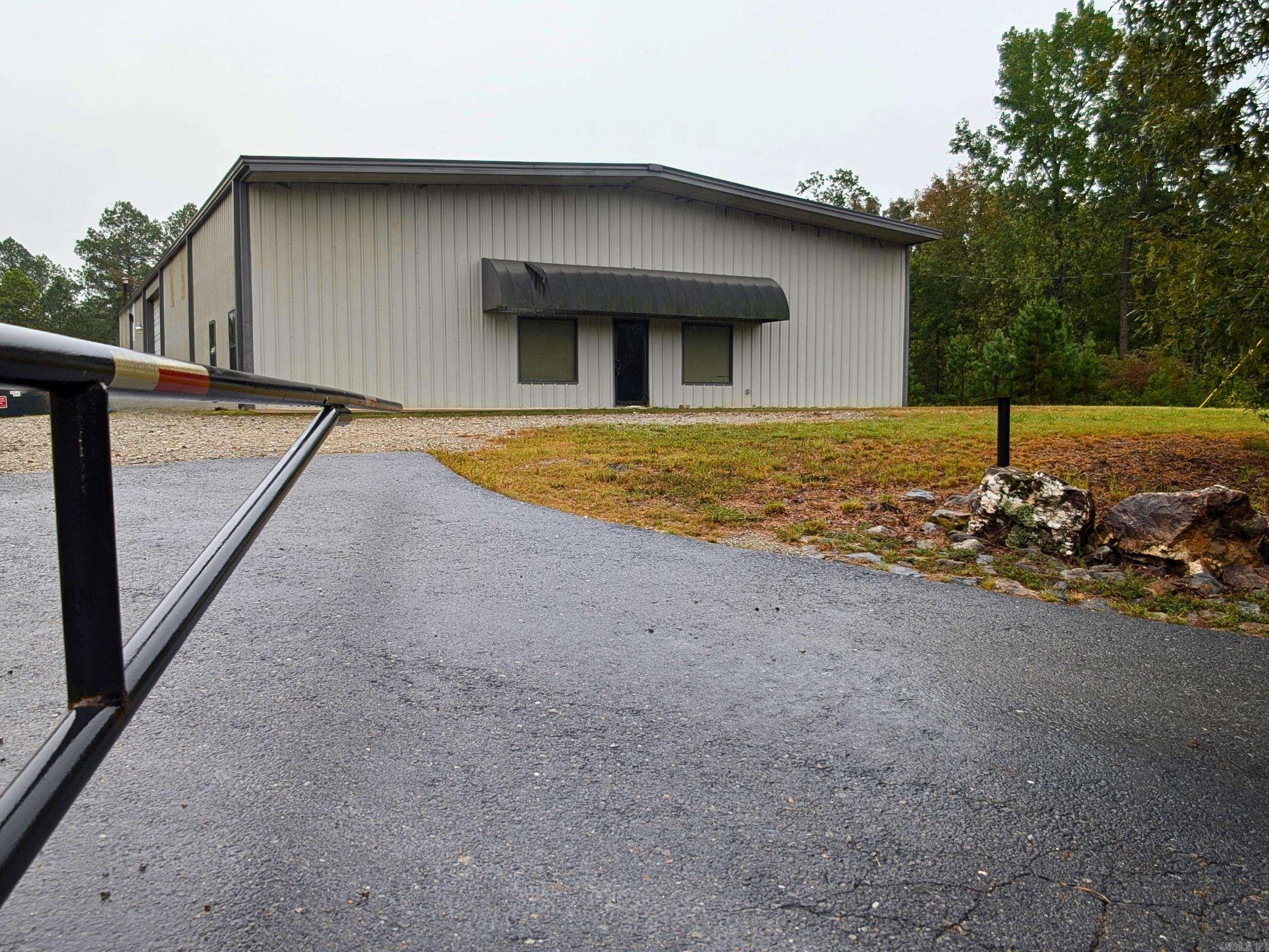 Metes & Bounds - Commercial Sale